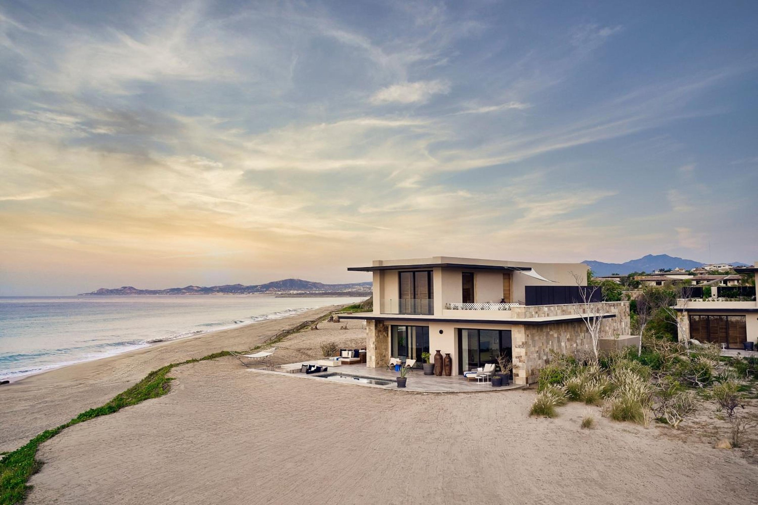 Suite de 1 dormitorio en planta baja frente a la playa de Cortes — 4