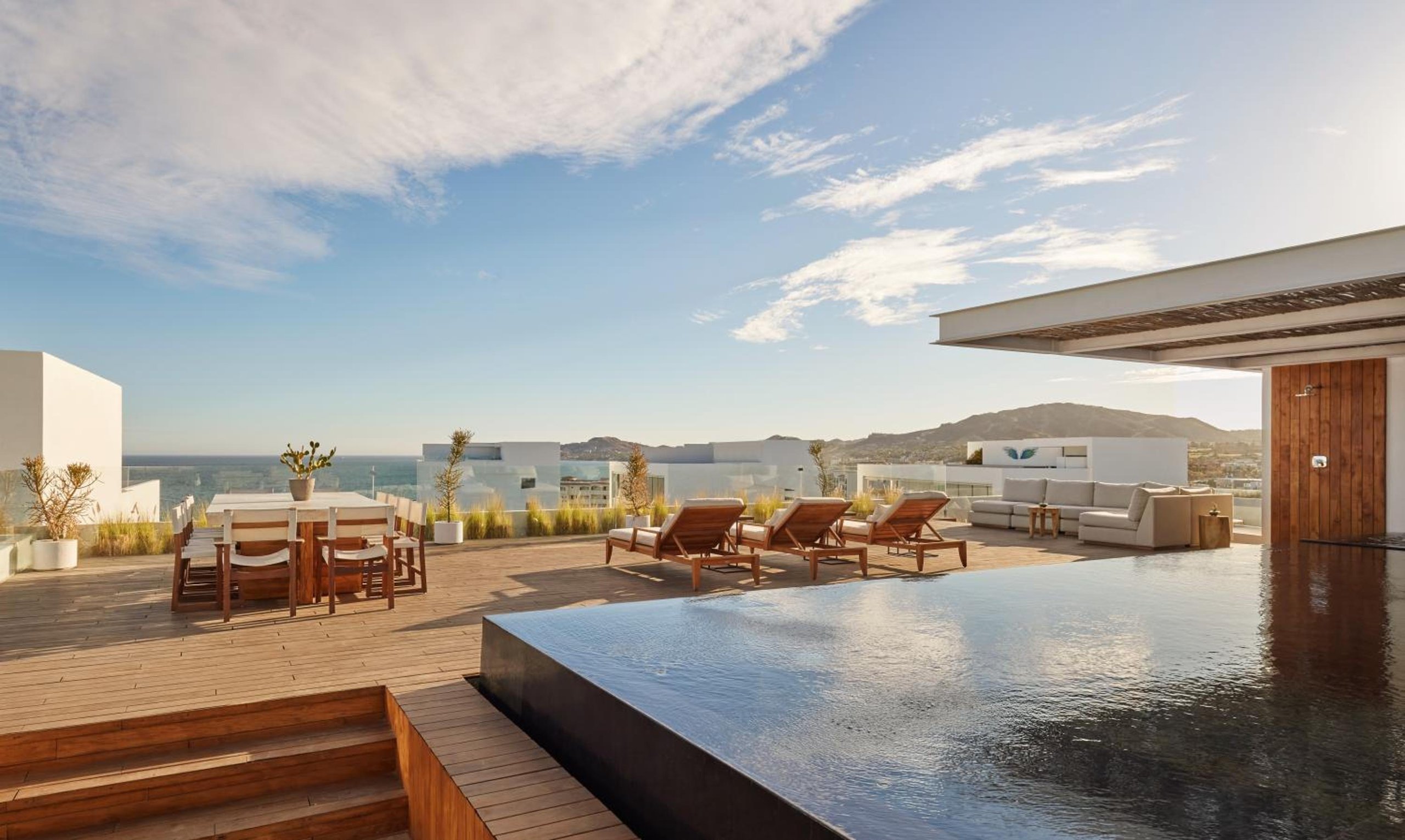 Ático con vista al mar de una habitación — 6