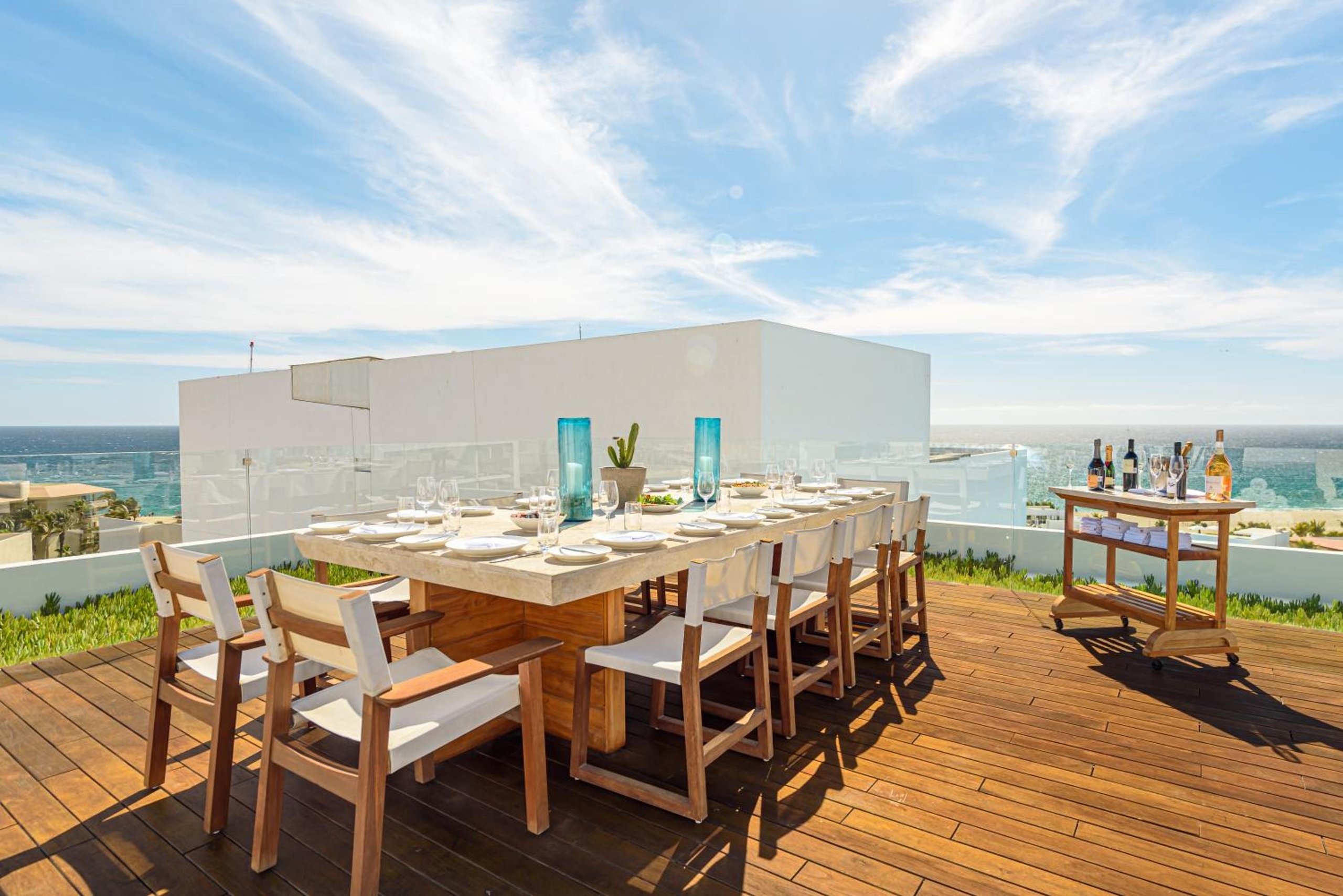 Ático con vista al mar de una habitación — 7