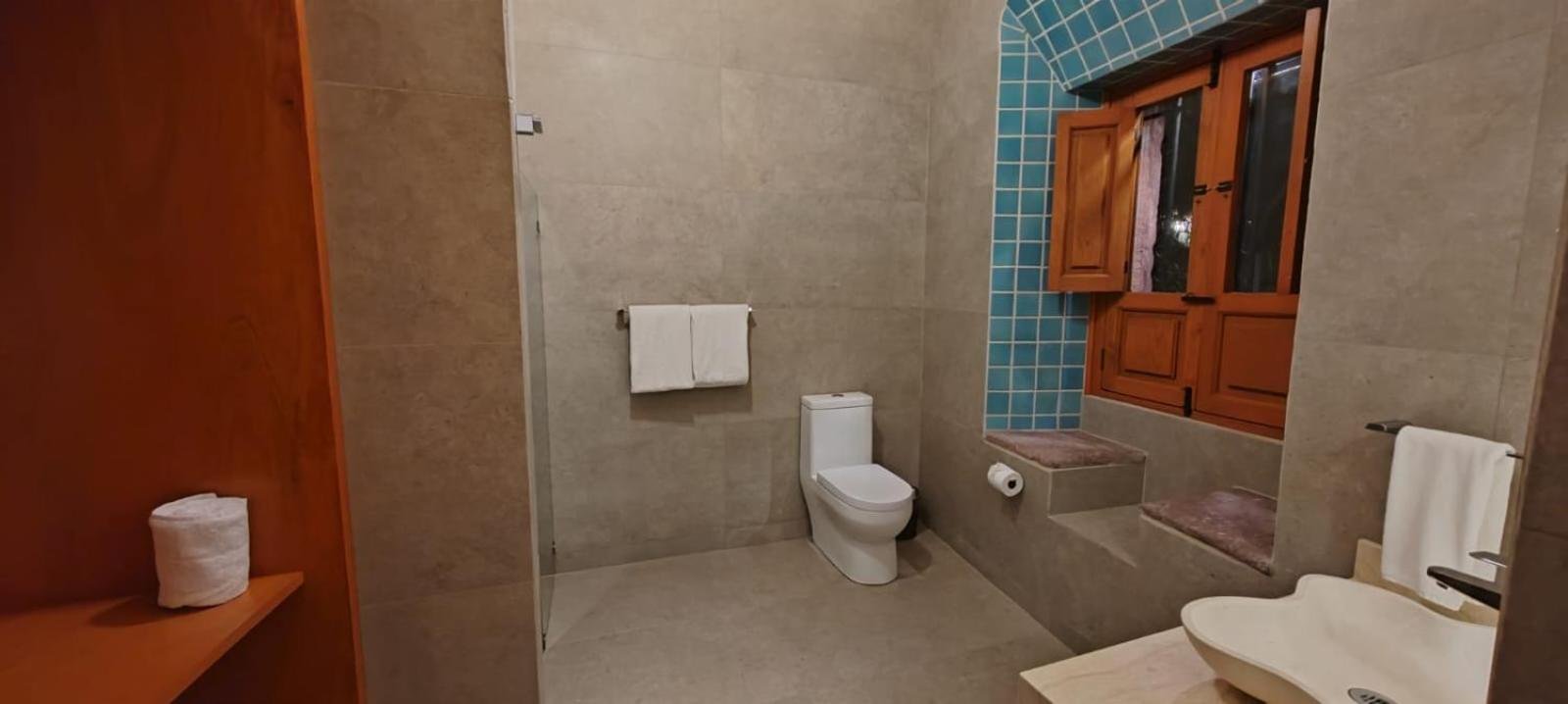 Suite Deluxe — 6