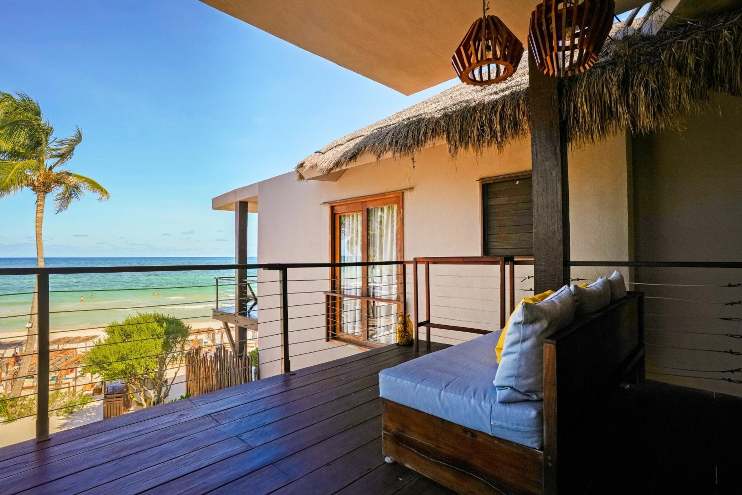 Suite con Balcón y Vista al Mar — 3