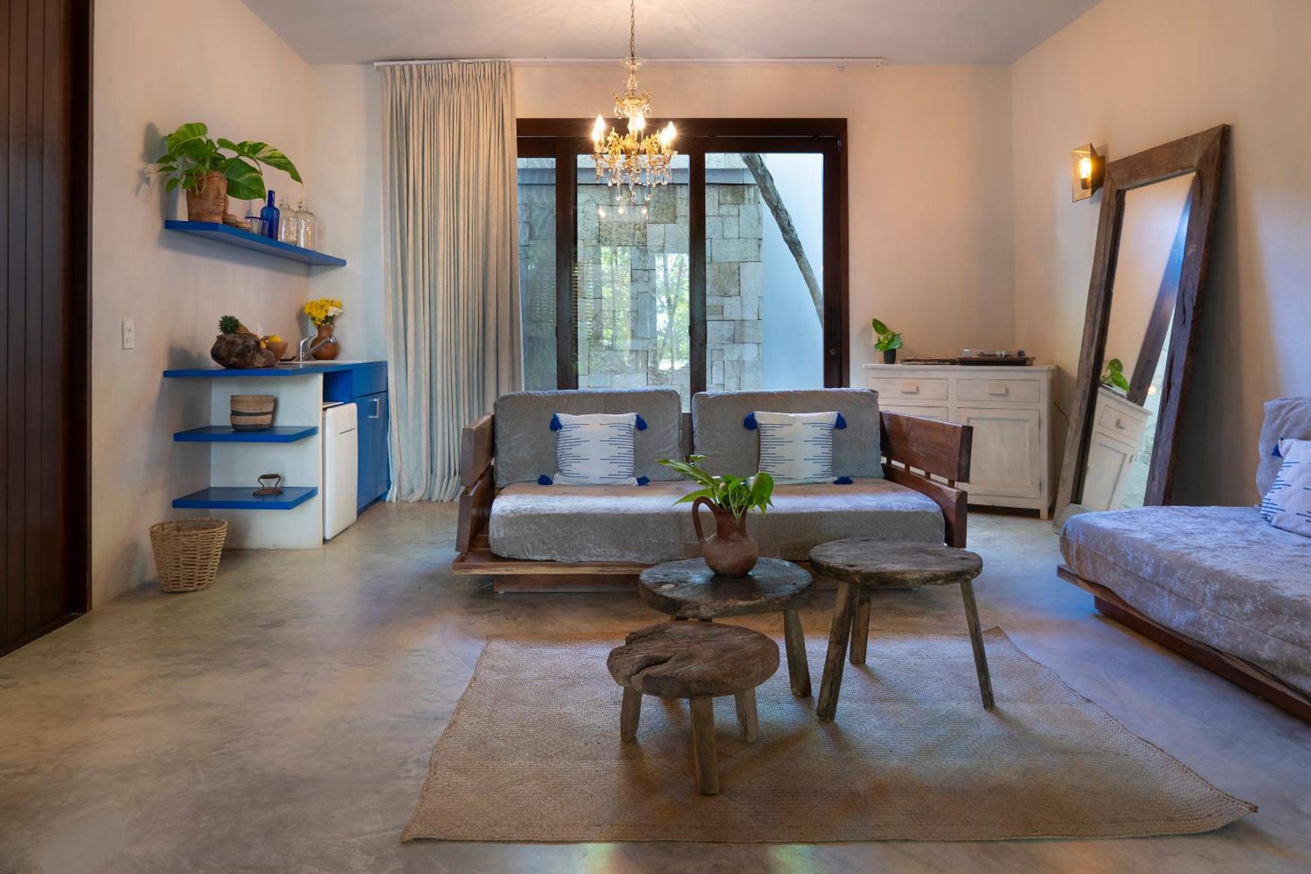 Ground Floor Master Suite — 4