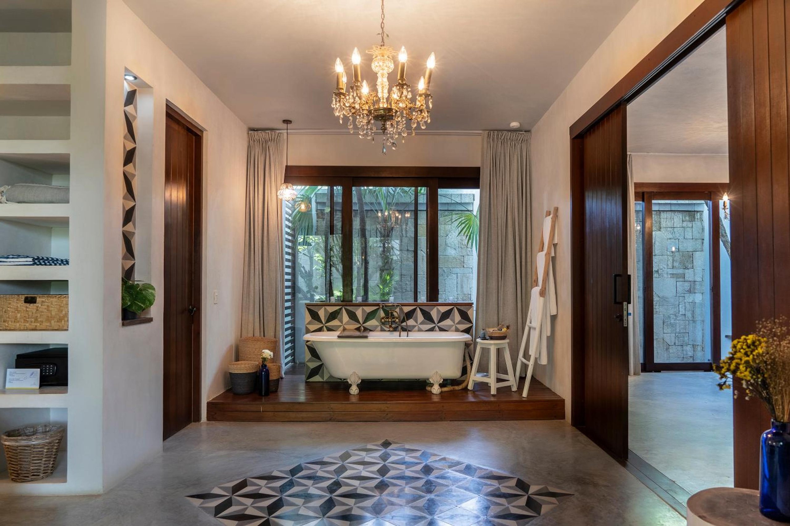 Ground Floor Master Suite — 6