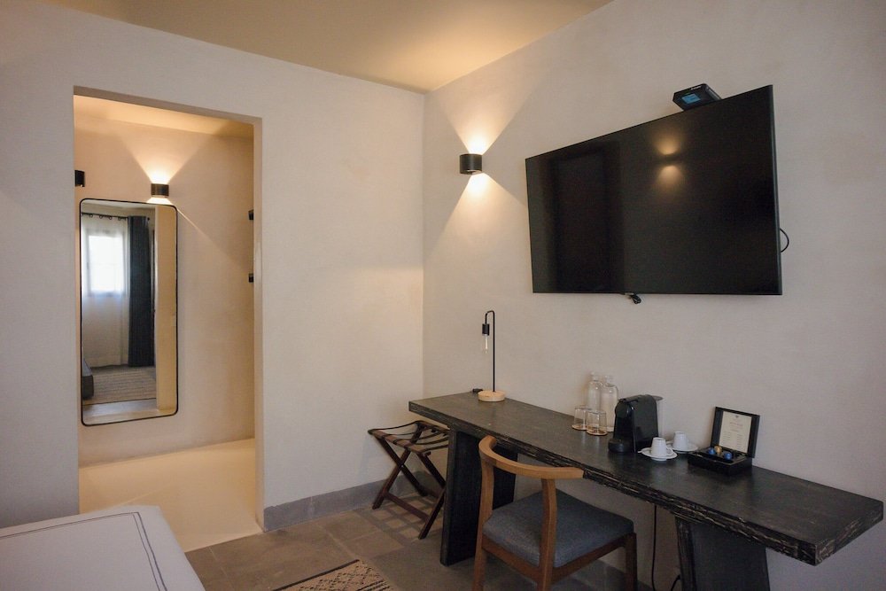 Junior Room — 3