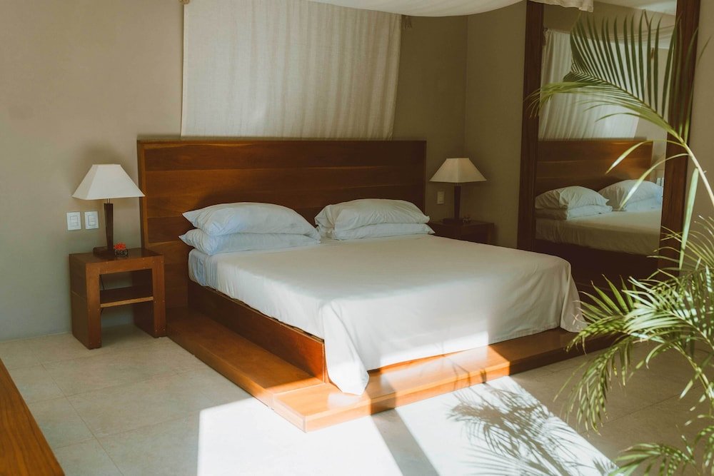 Suite Superior de Lujo con Vista Tropical — 2