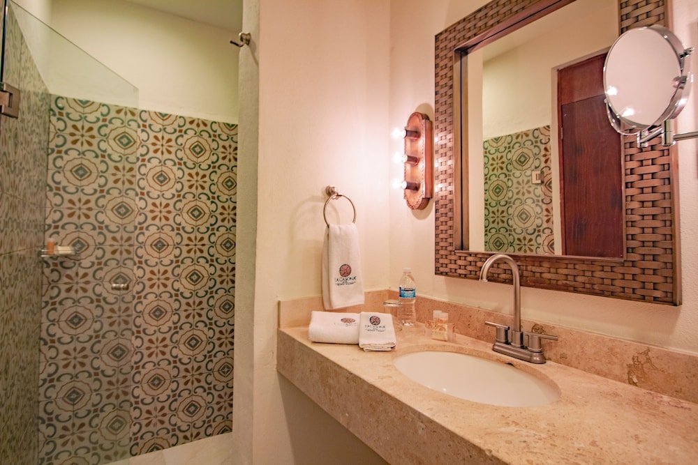Habitación Estándar, 1 Cama King, Baño Privado — 7