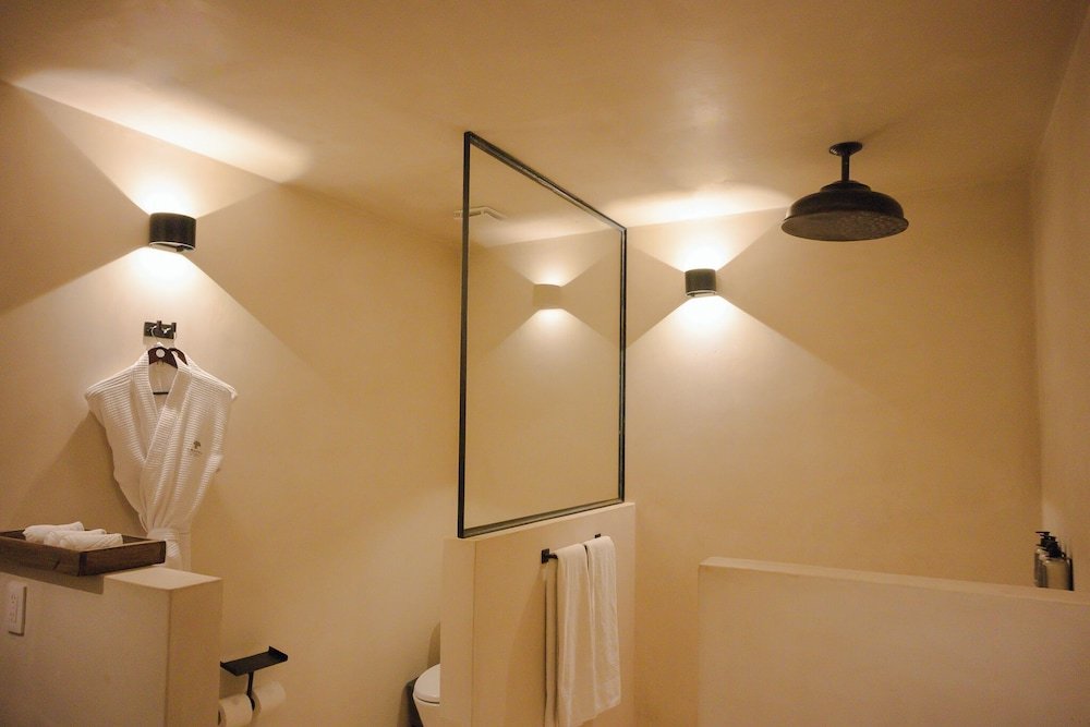 Junior Suite Deluxe. — 6