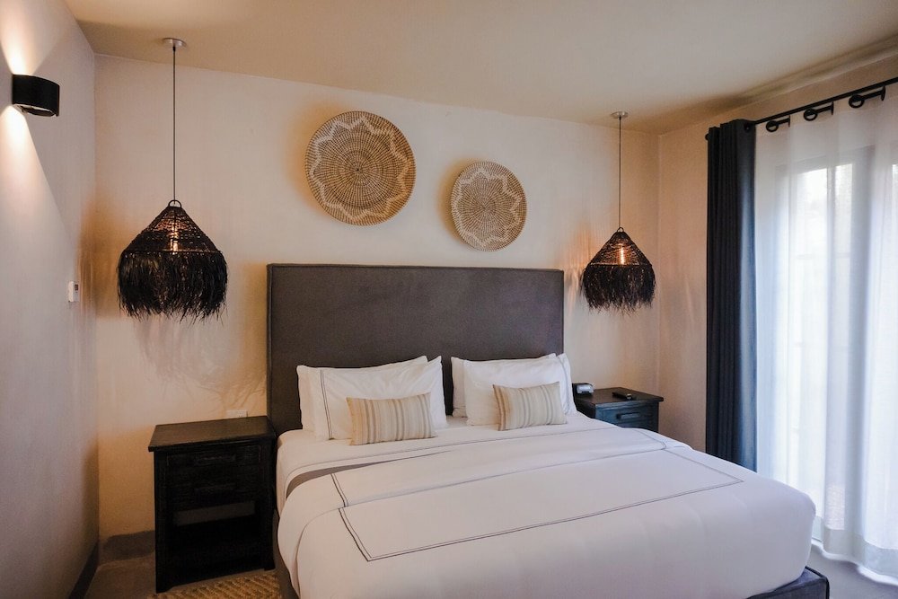 Master Suite — 3