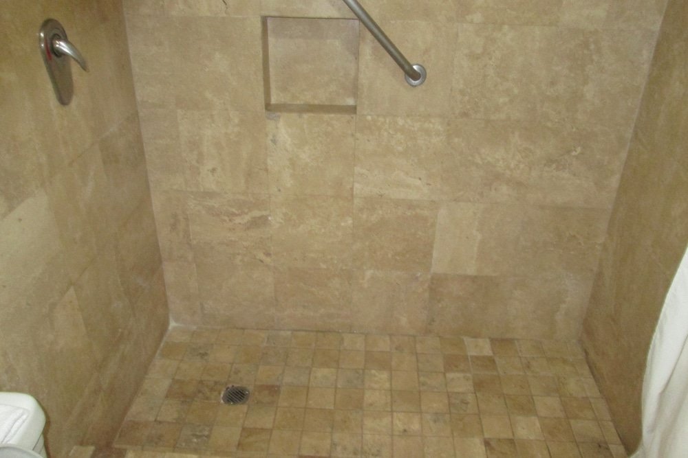 Habitación Estándar, 2 camas dobles, vista a la ciudad — 4