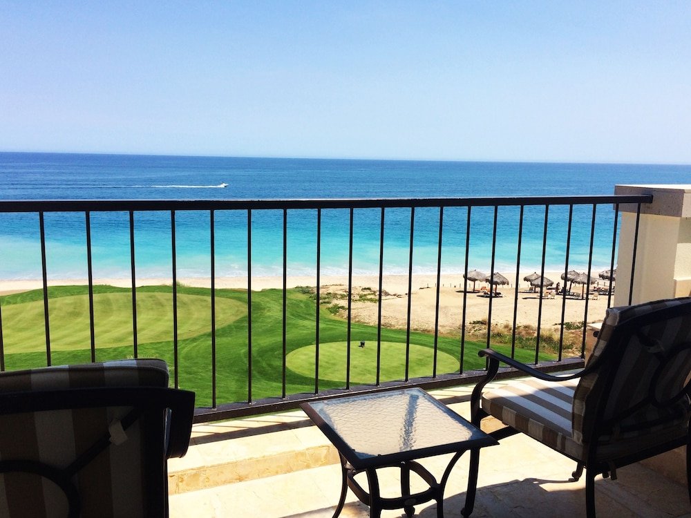 Preferred Club Suite Junior Frente al Océano Doble — 5