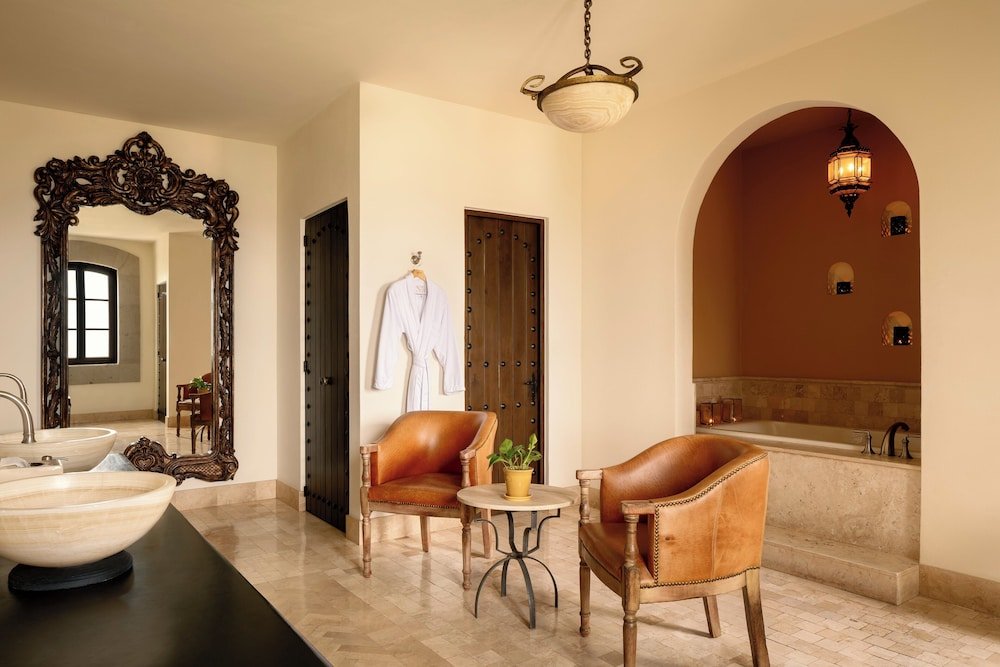 Rey Colonial en la Azotea — 5