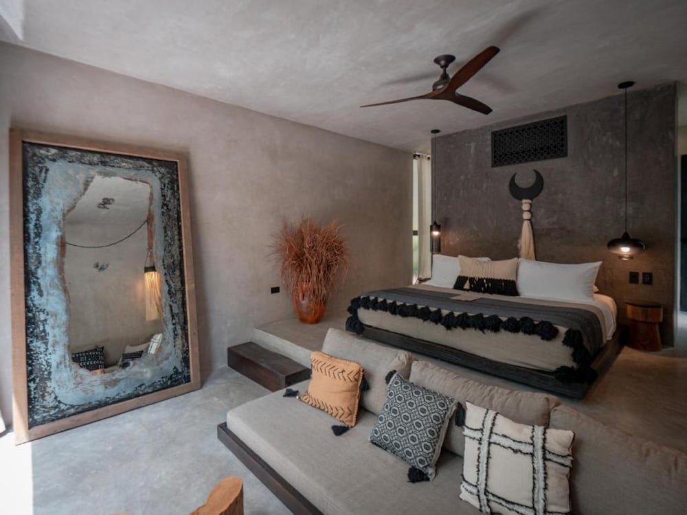 Deluxe Villa — 5
