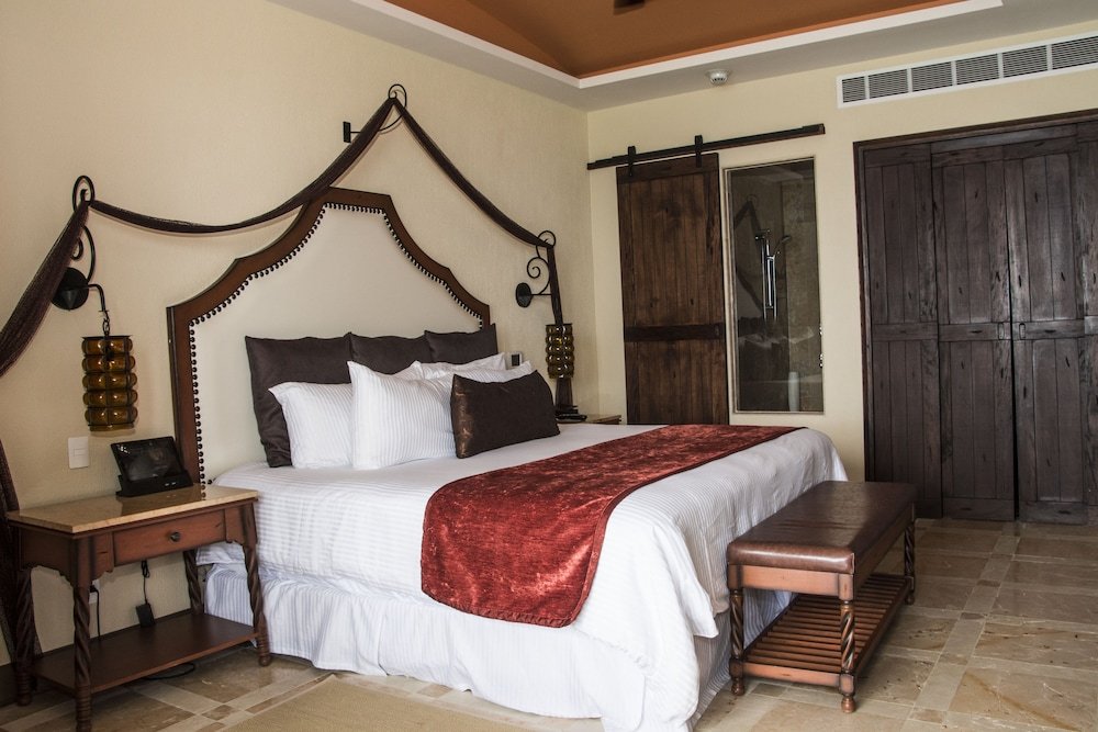 Suite Master con Acceso Directo a la Piscina Frente al Mar — 2