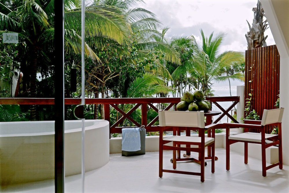 Suite superior deluxe con vista al mar. — 5
