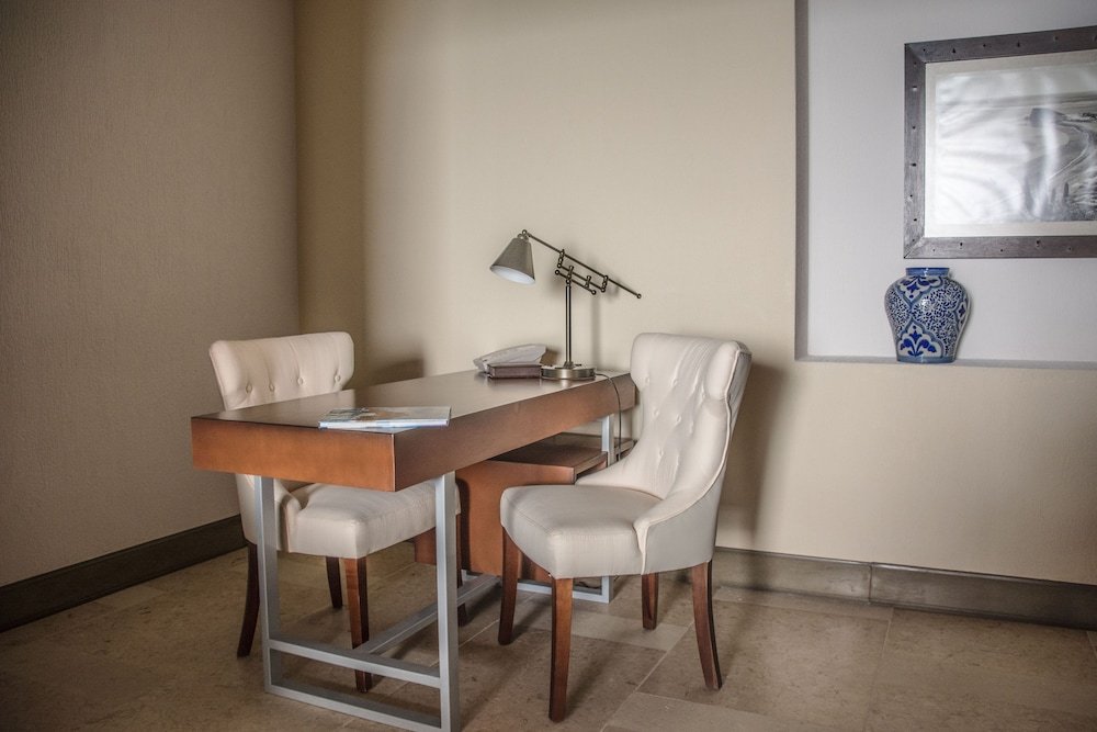Suite Presidencial con Acceso Directo a la Piscina Frente al Mar — 6