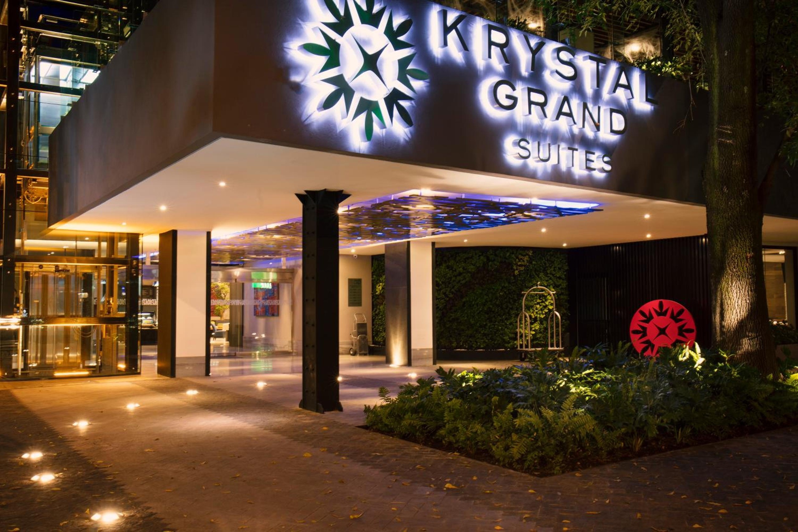 Krystal Grand Suites Insurgentes — foto principal