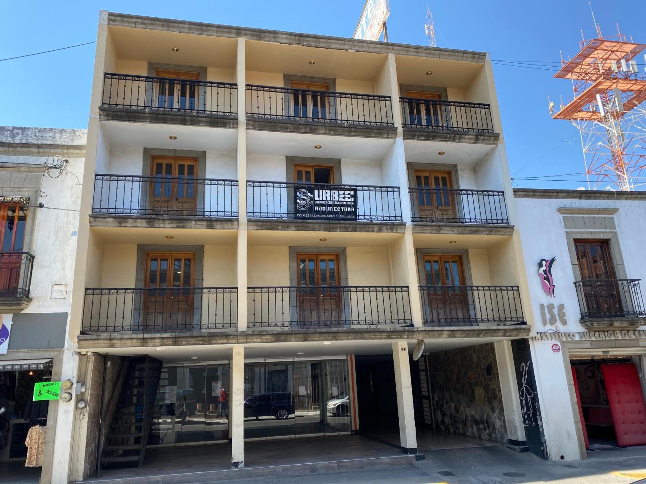 HOTEL FLAMINGOS DE CIUDAD GUZMAN — foto principal