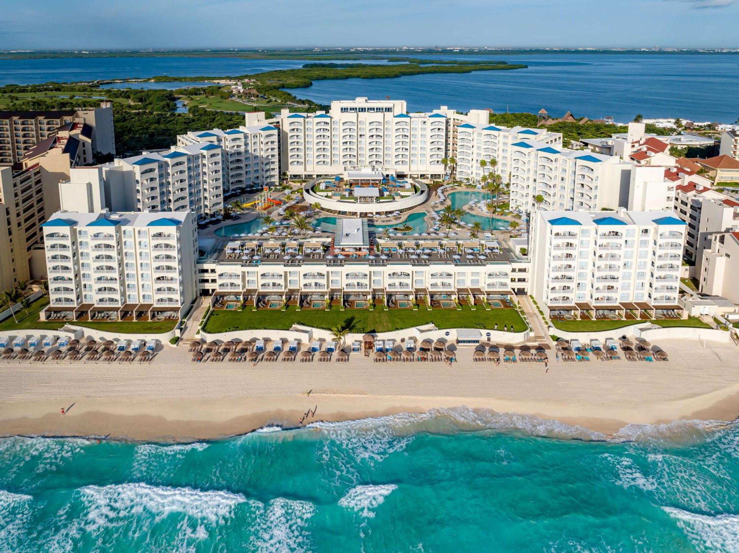 Hilton Cancun Mar Caribe All-Inclusive Resort — foto principal