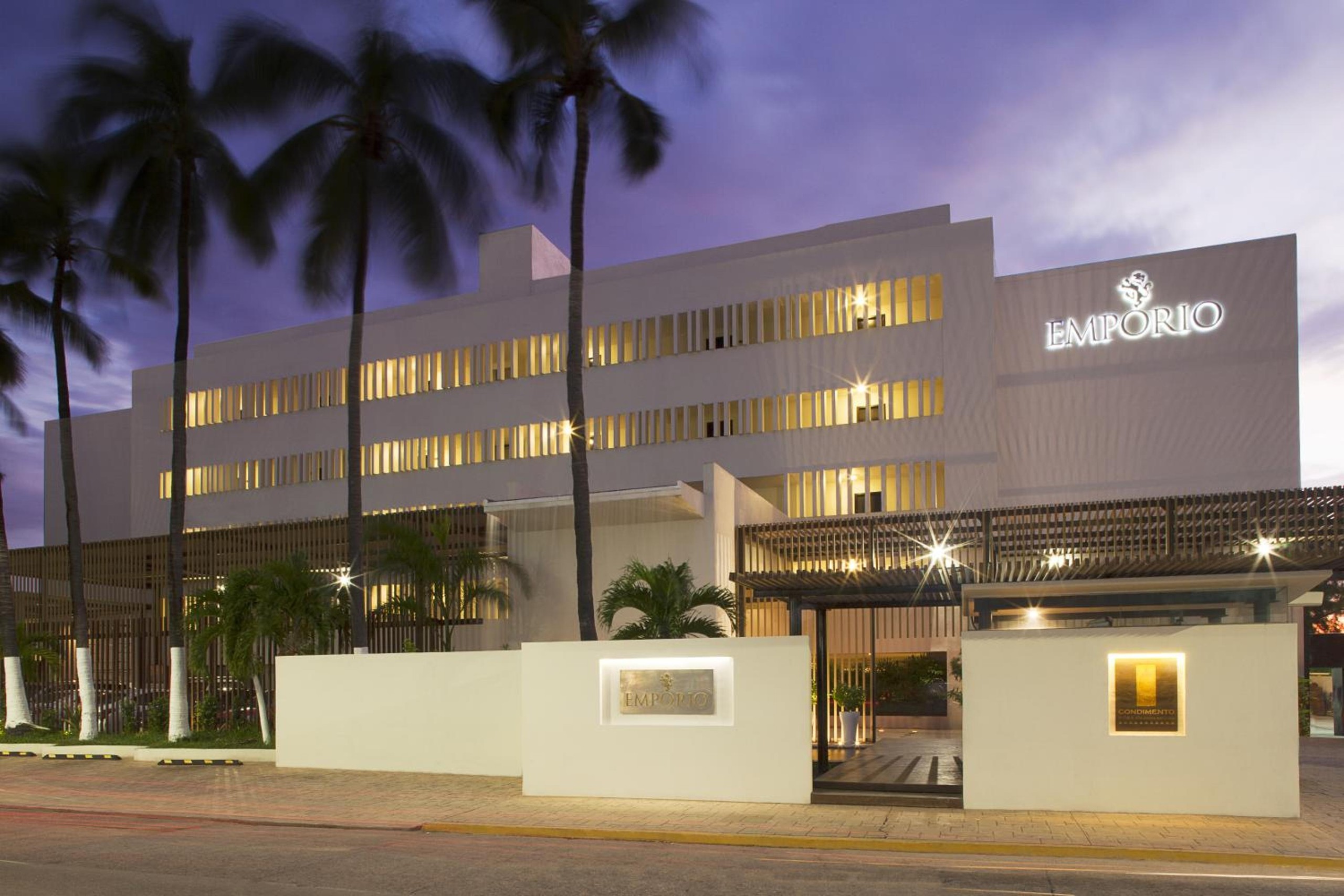 Emporio Mazatlan — foto principal