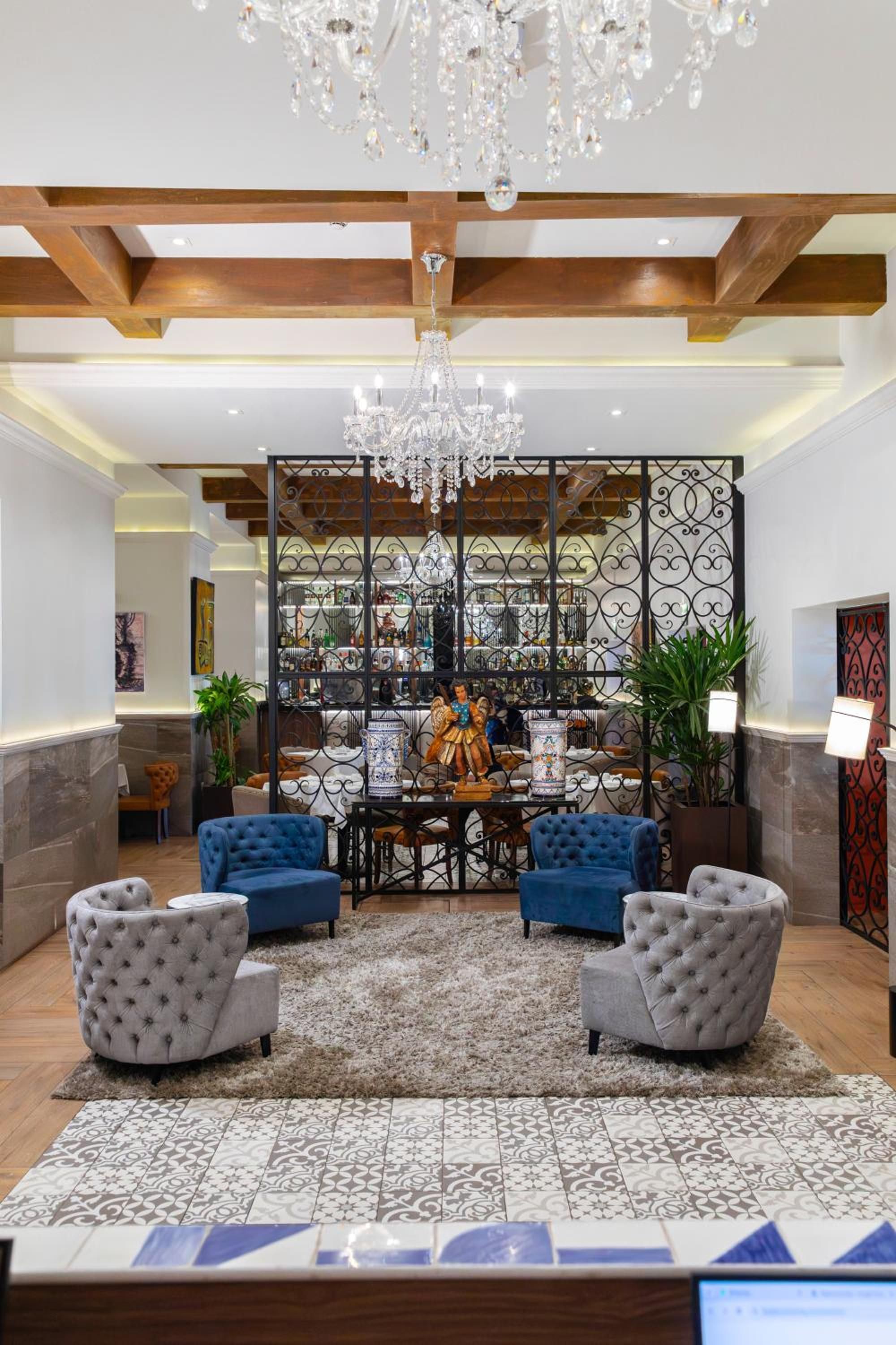 voco Royalty Puebla Downtown by IHG - 2