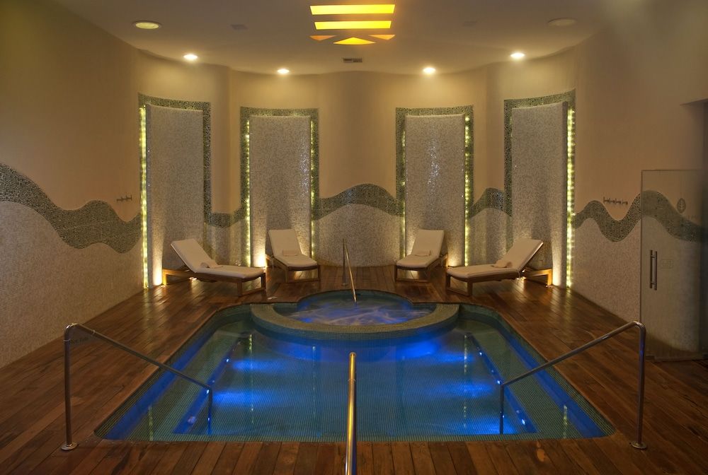 Pueblo Bonito Emerald Luxury Villas & Spa - All Inclusive - 2