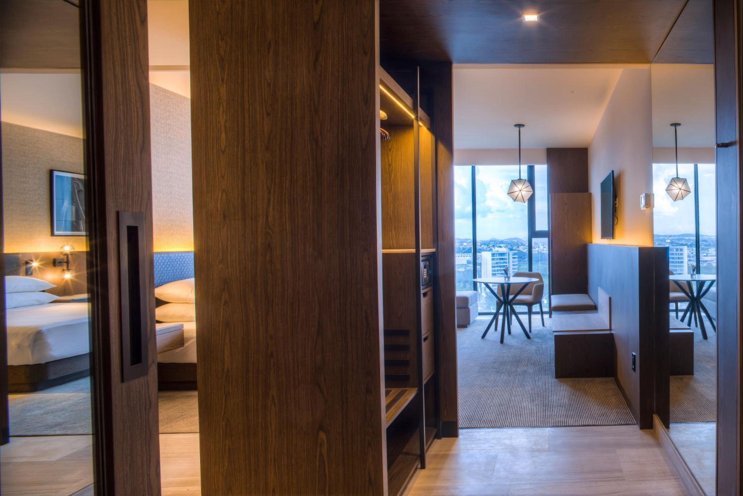 Habitación King con vista a la ciudad — 4