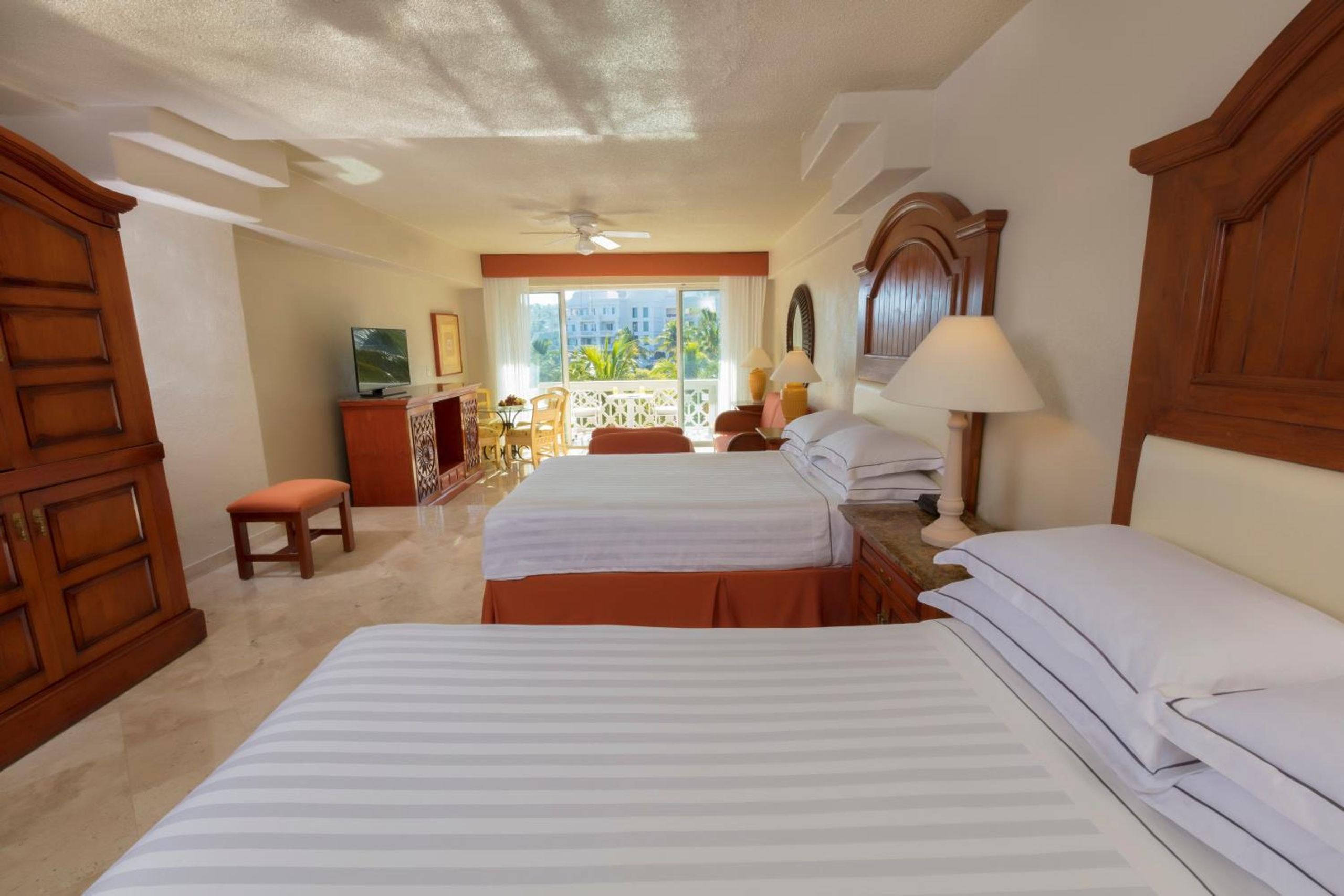 Suite Junior de Lujo — 4