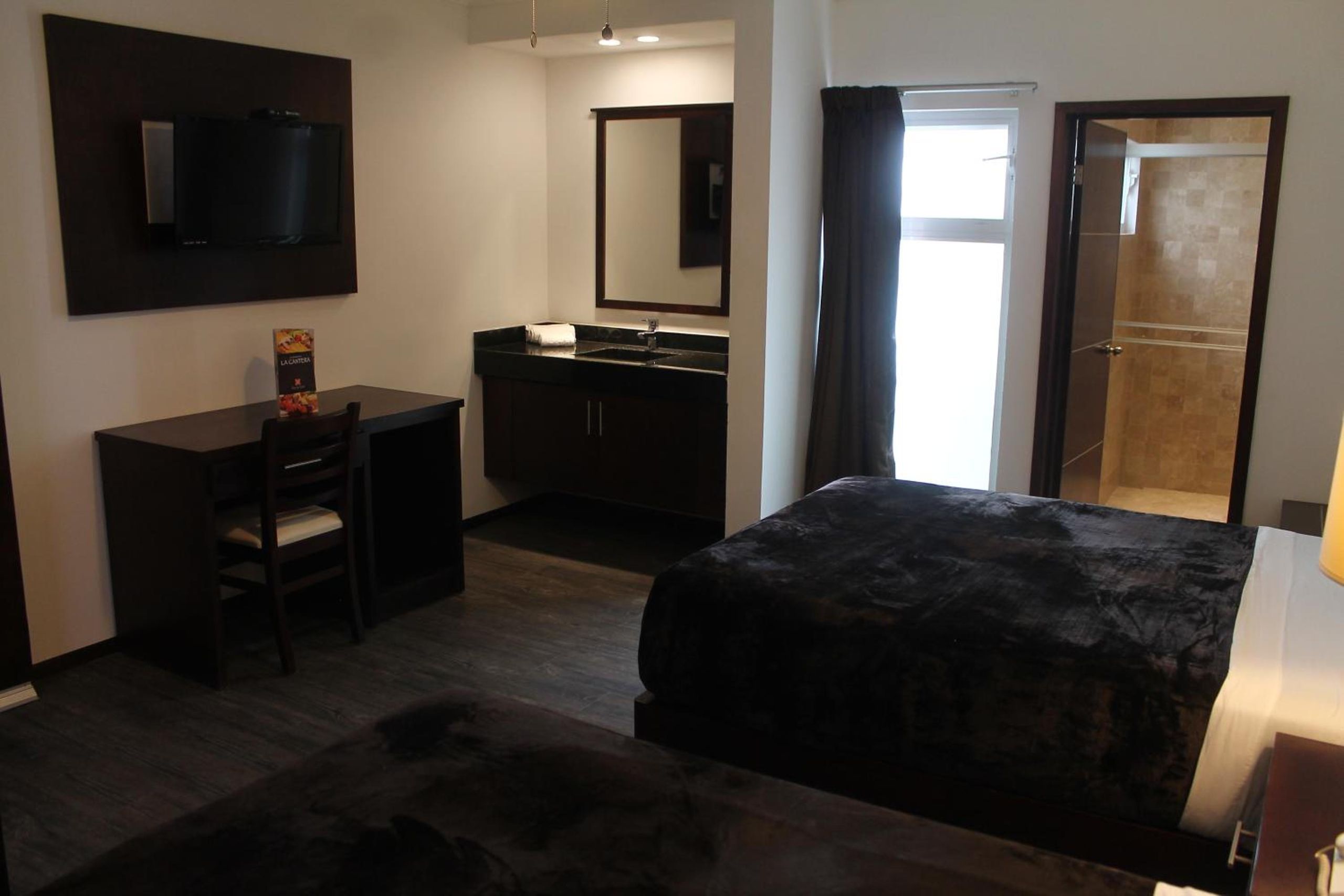 Habitación Doble de Negocios con Acceso al Gimnasio — 6