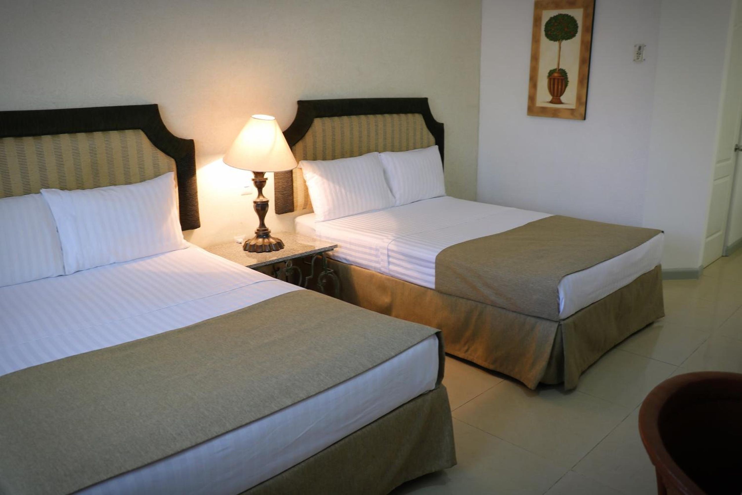 Habitación Doble Estándar — 2