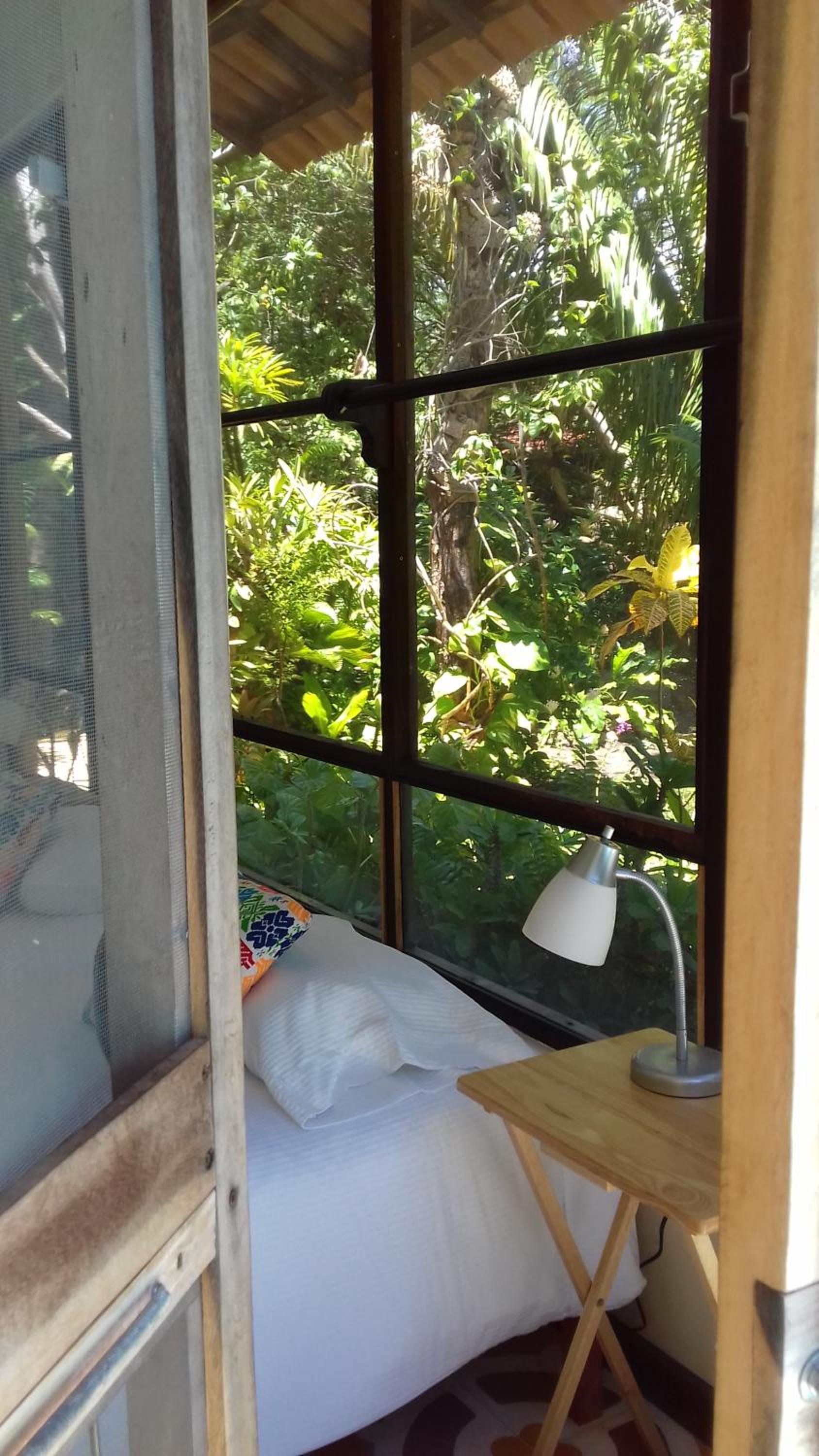 Bungalow Estándar con Ventilador — 8