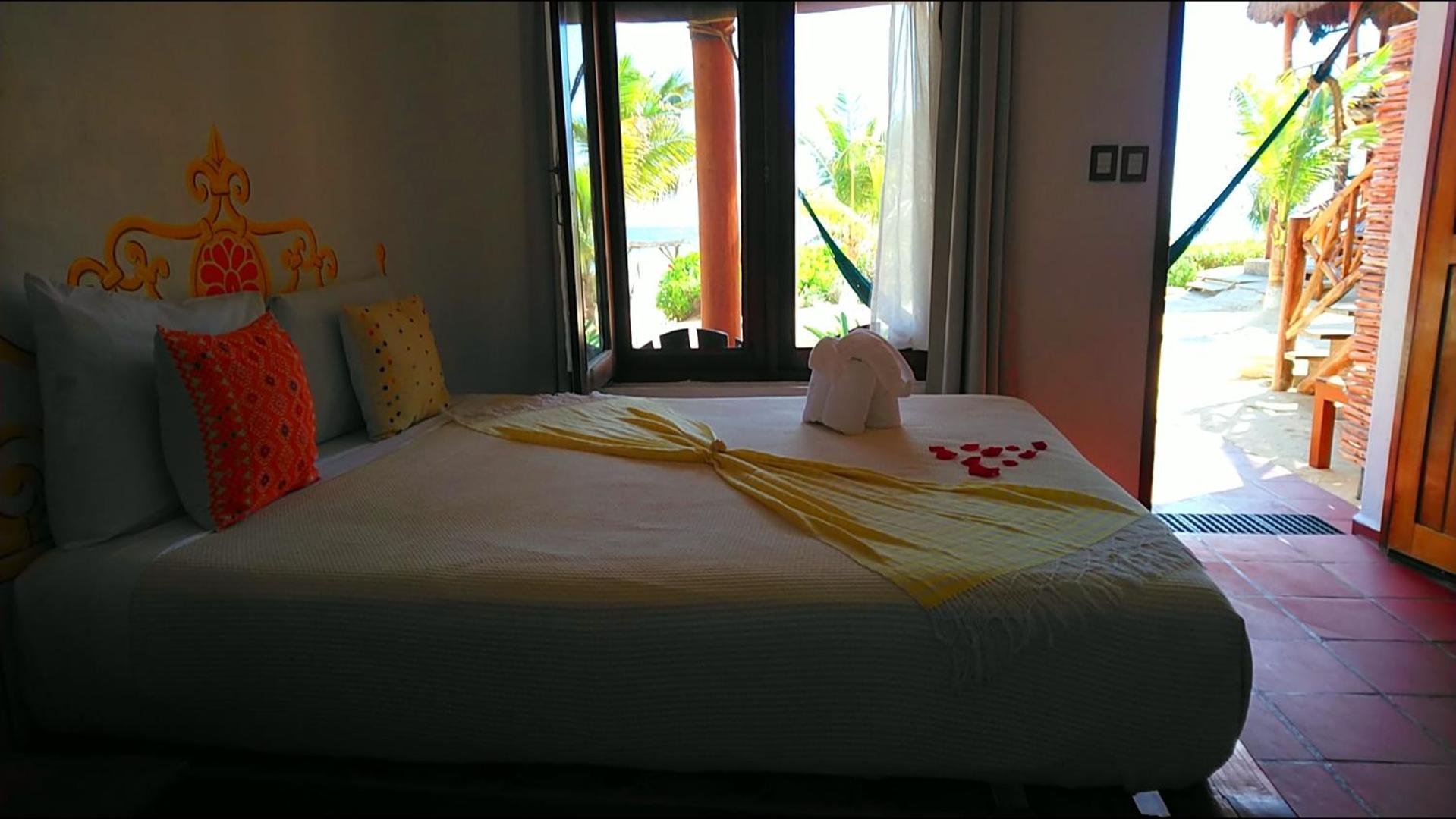 Habitación en Planta Baja con Terraza y Vista al Mar — 6