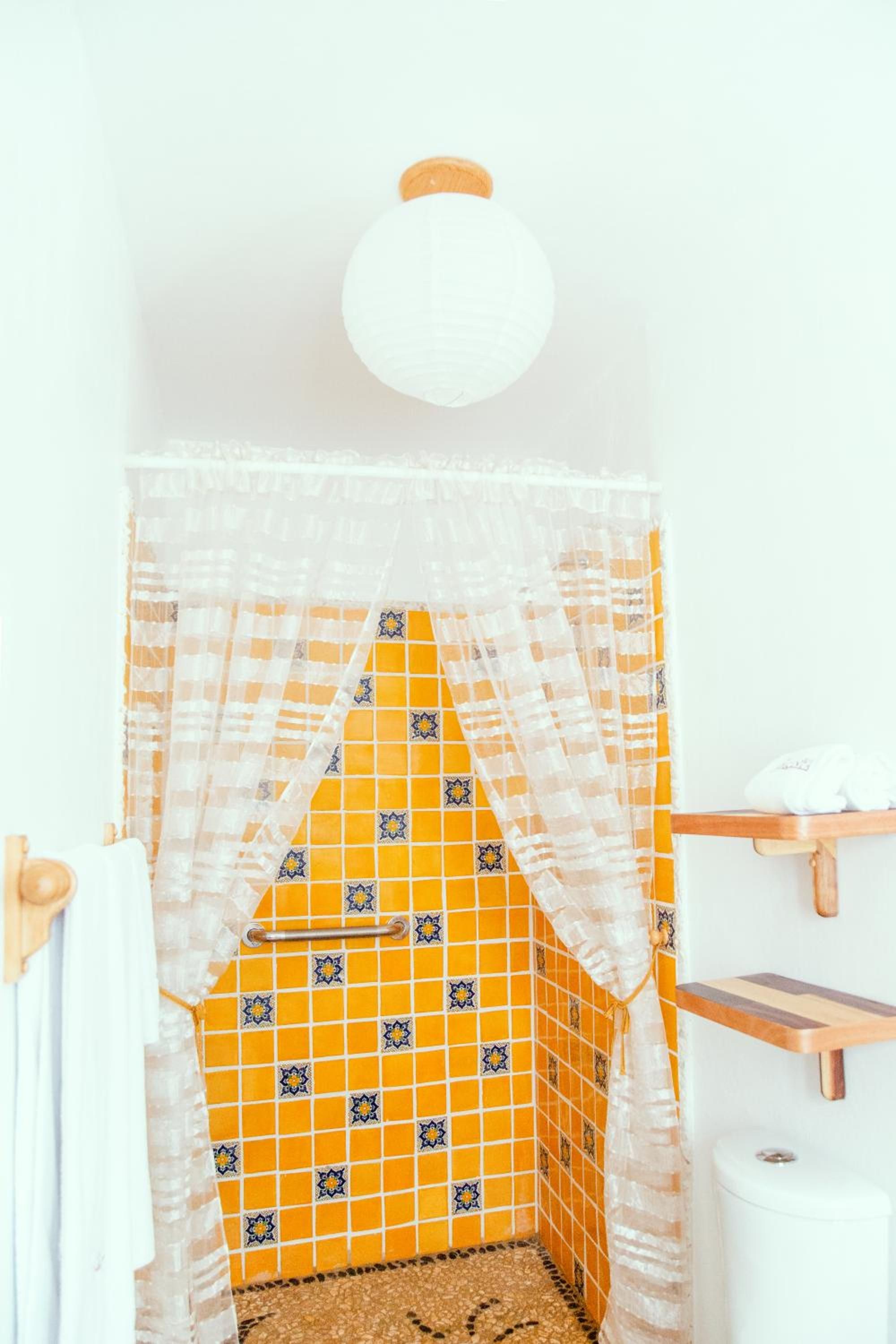 Habitación Doble Deluxe con Dos Camas Dobles — 3
