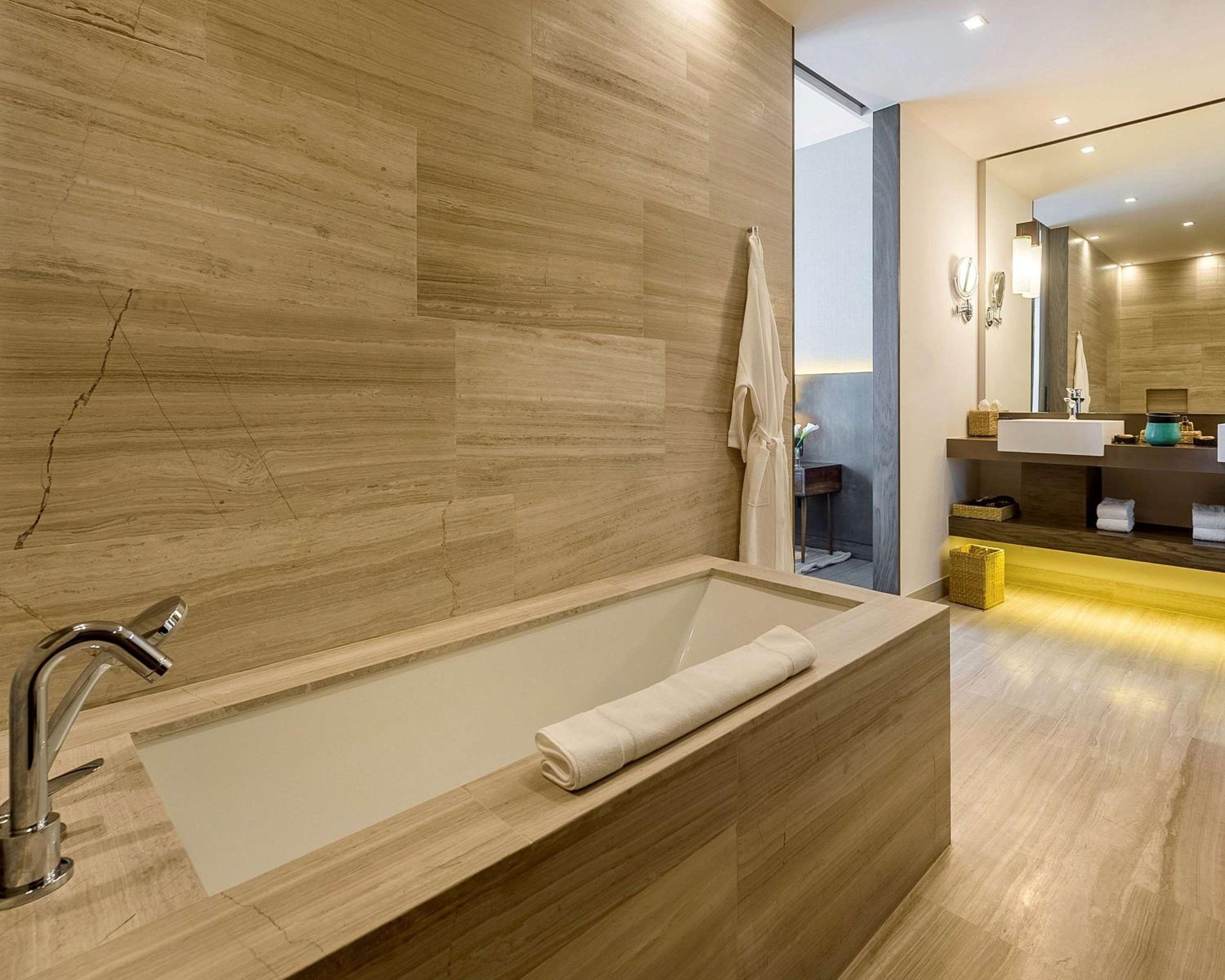 Suite King — 6