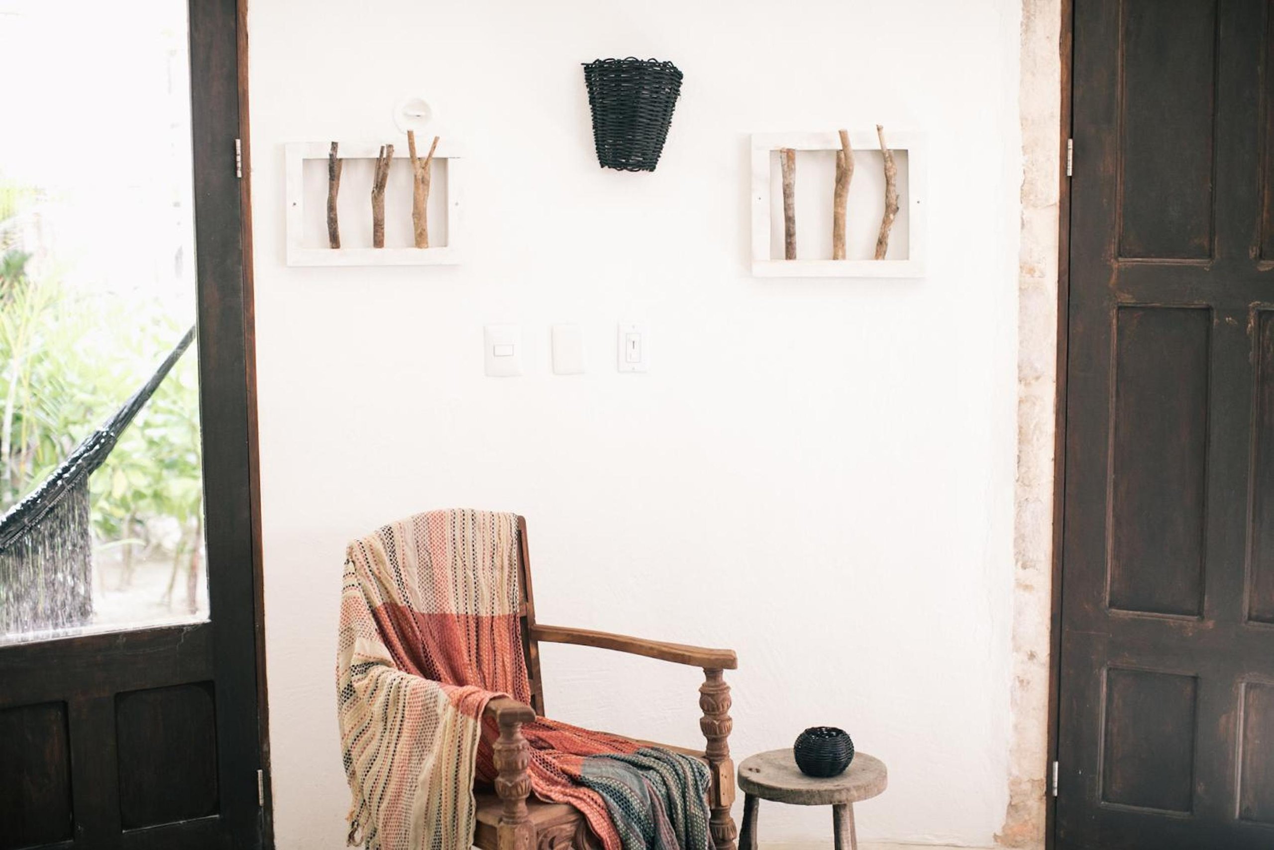 Suite — 3