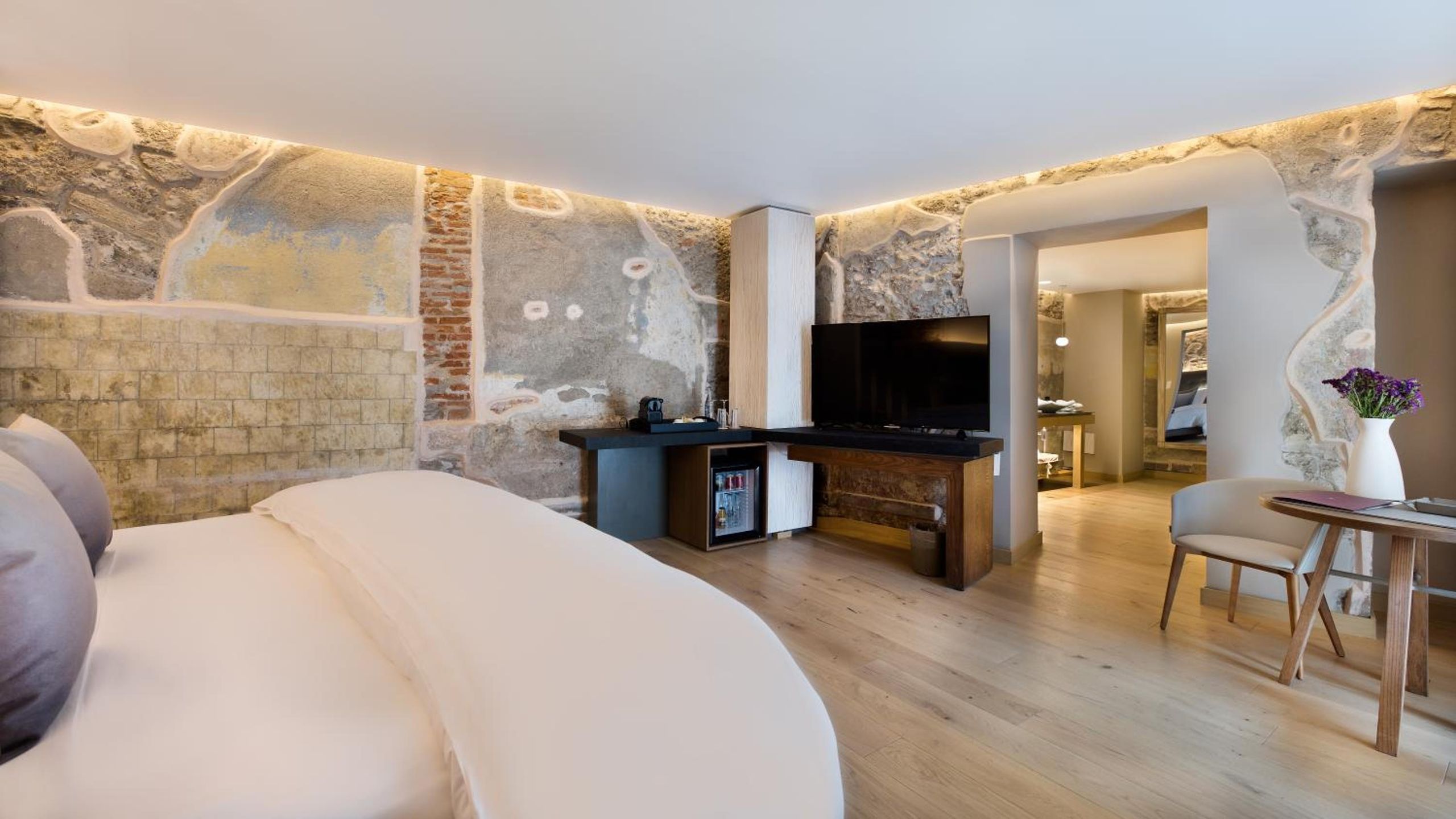 Suite King — 6