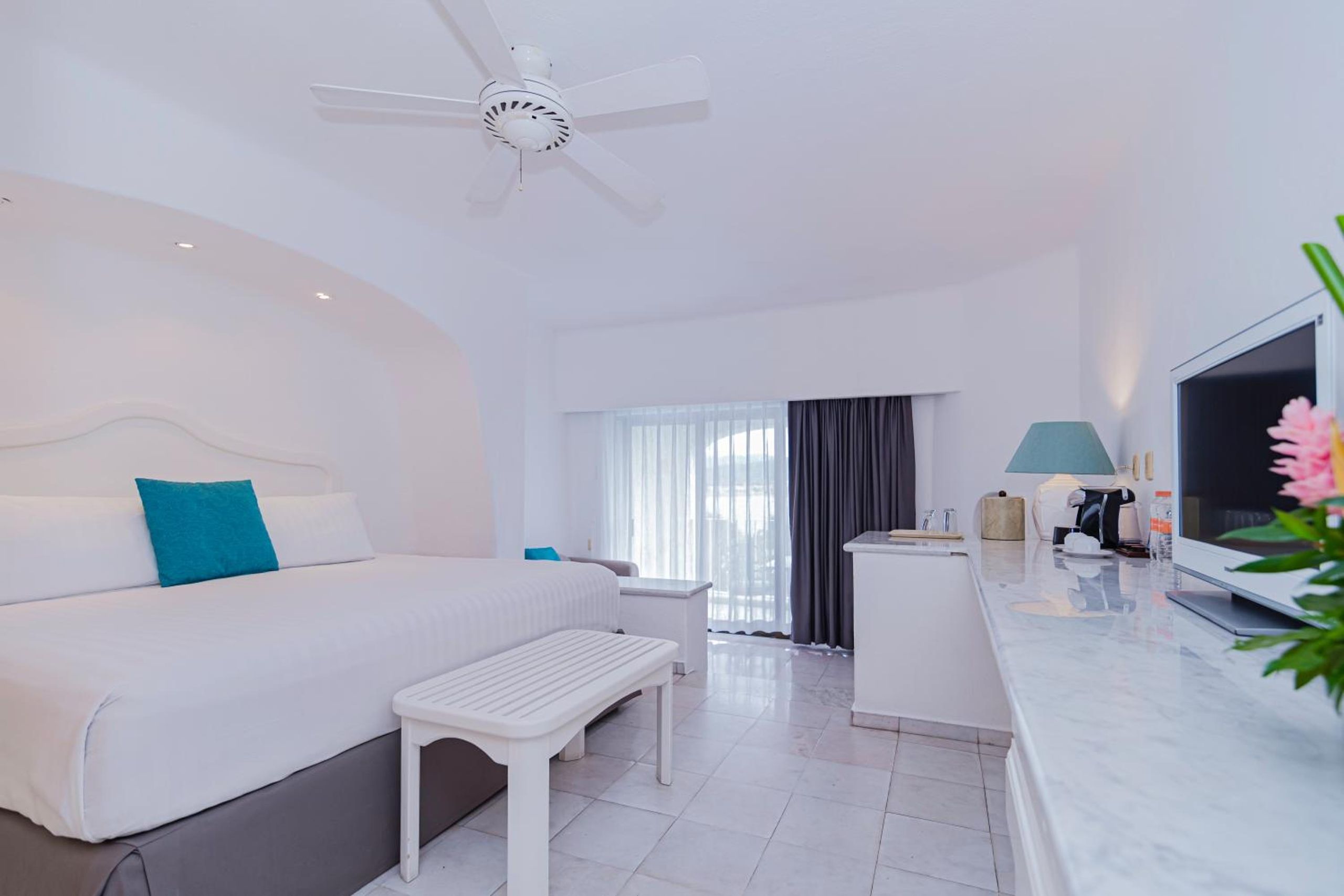 Club de Playa Brisas una Cama King