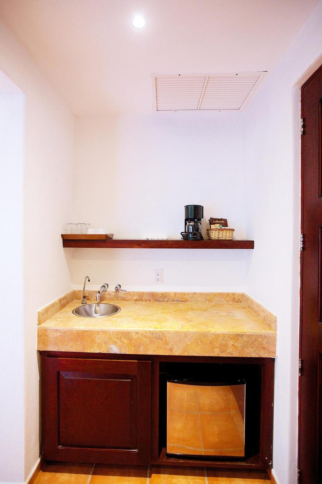 Habitación Doble con Dos Camas Dobles — 3