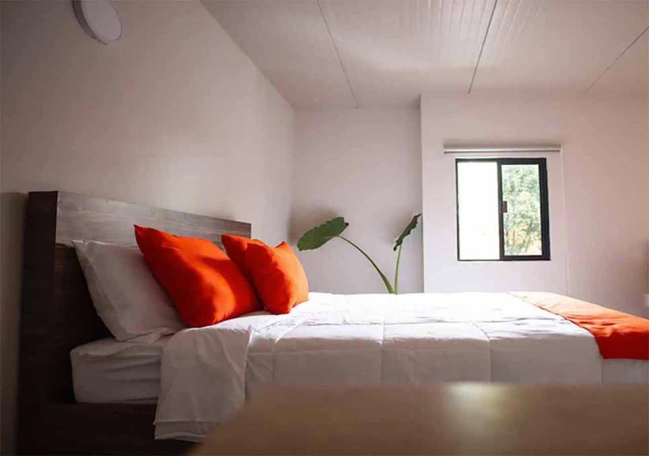 Habitación Doble Deluxe — 8