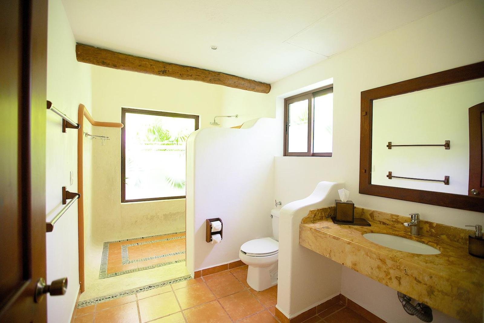 Habitación Estándar Doble con Vista al Jardín — 5