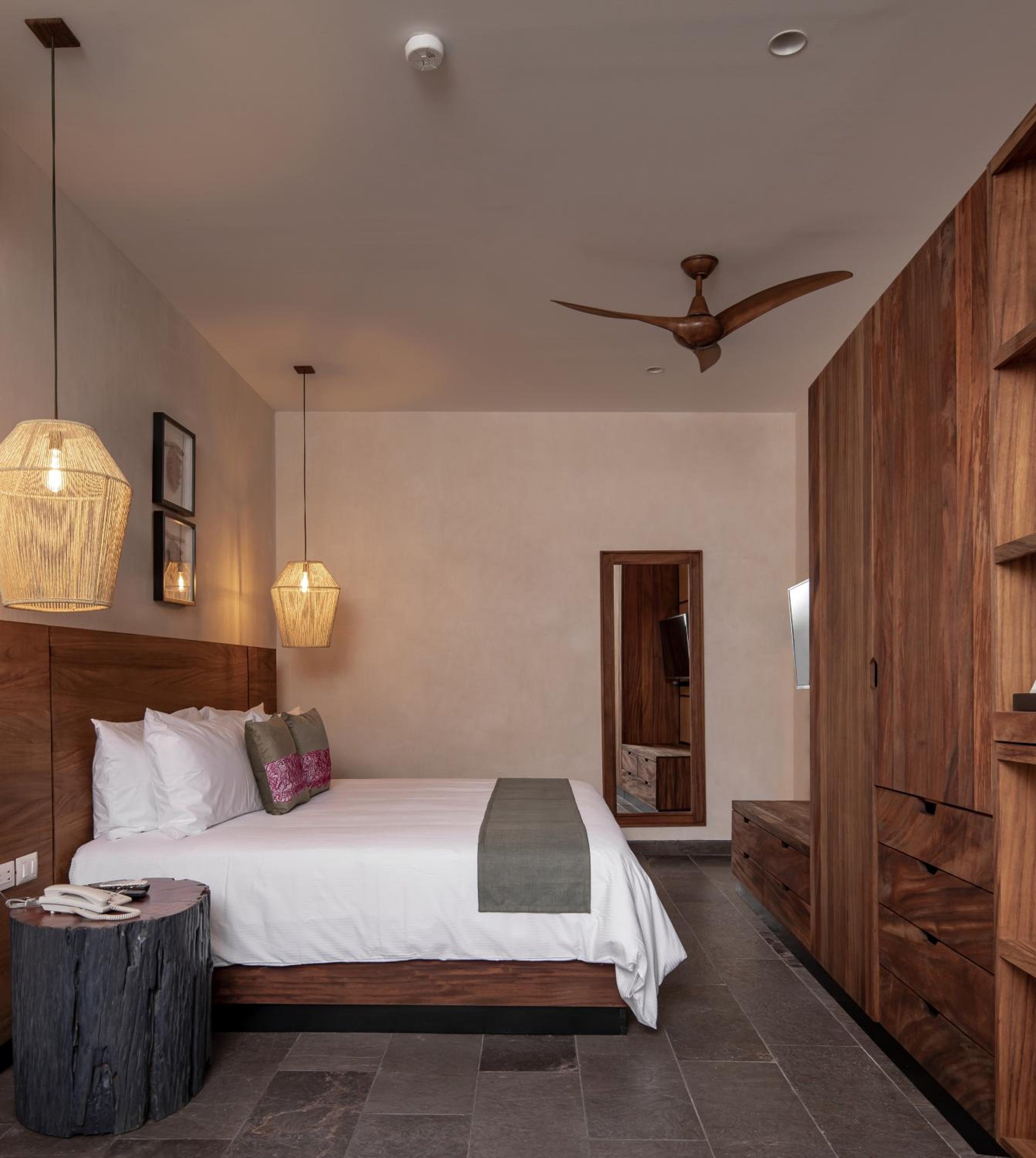 Habitación Estándar con Cama King
