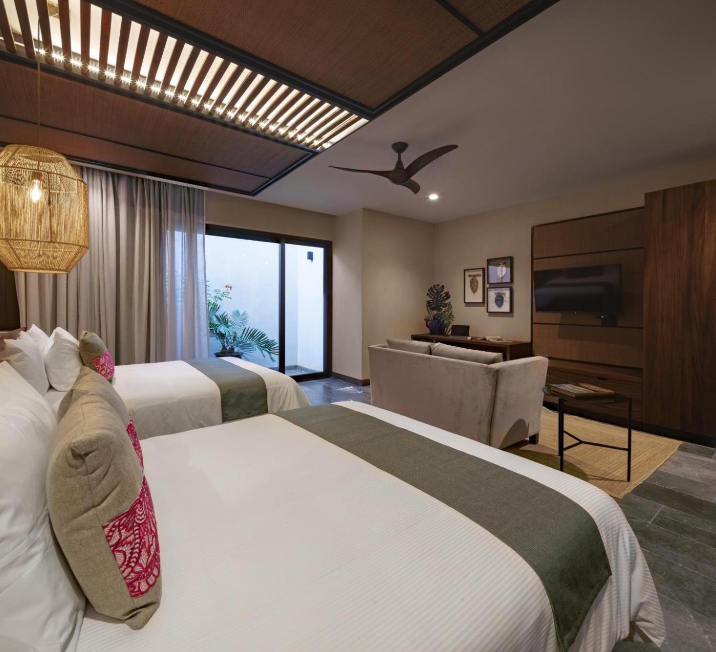 Suite Familiar — 2