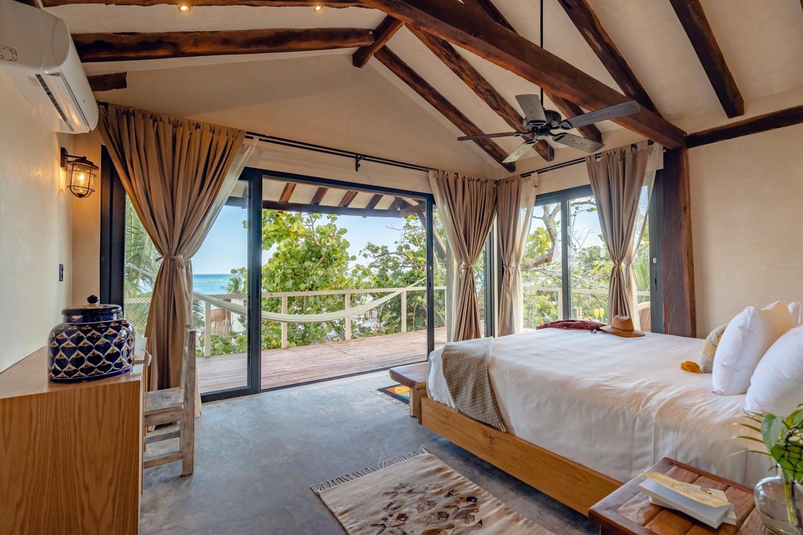 Habitación Doble Deluxe con Balcón y Vista al Mar — 6