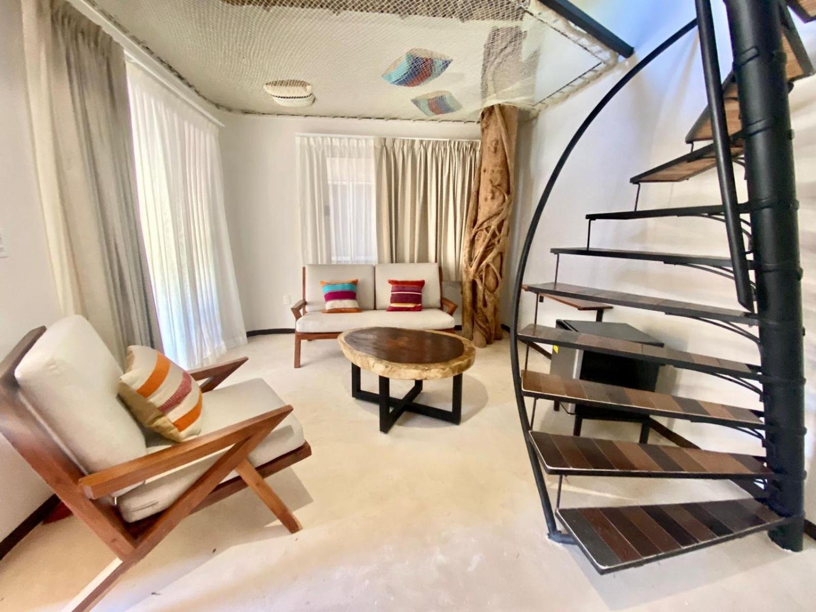Suite de Dos Habitaciones — 7