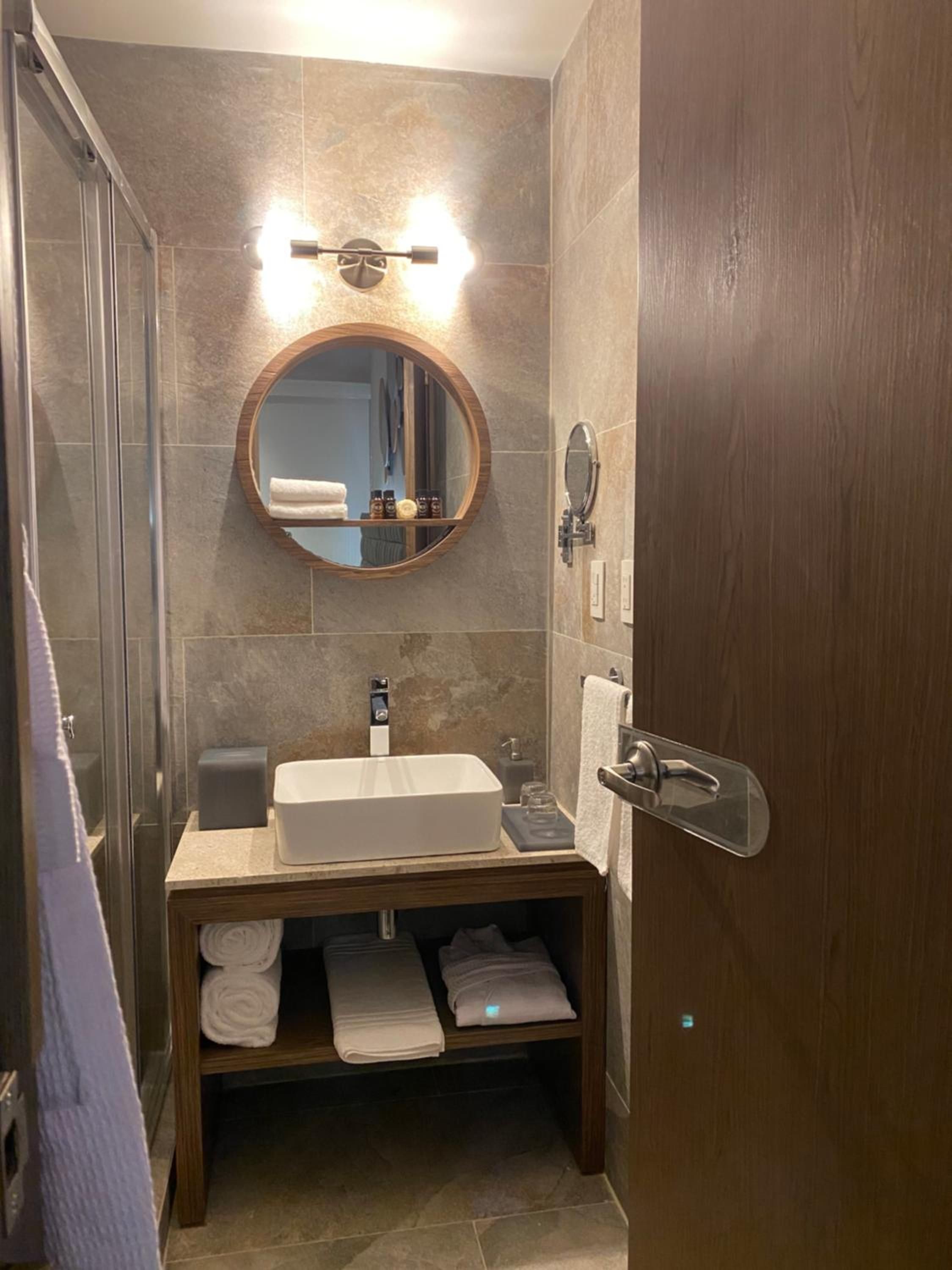 Suite Deluxe King — 8
