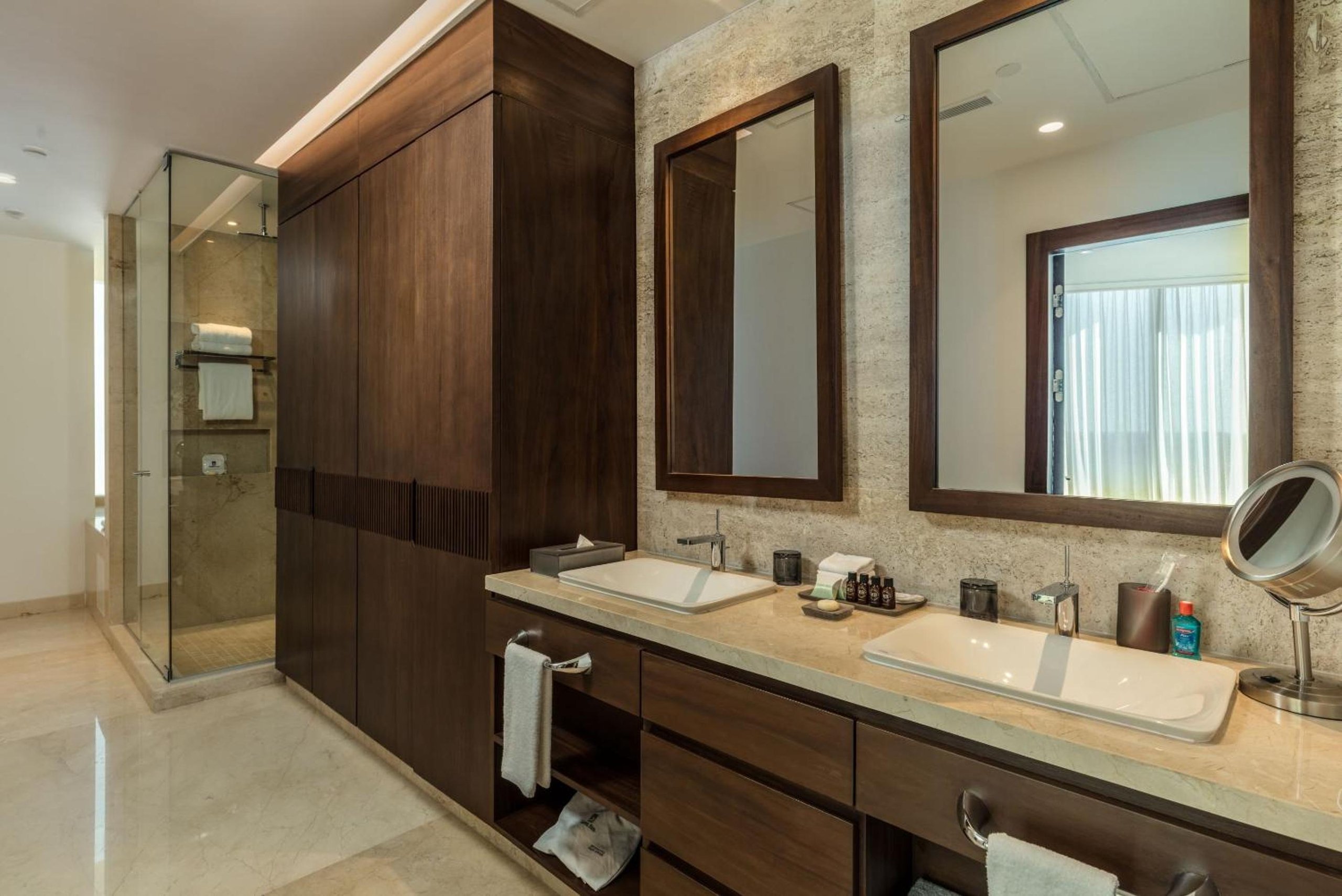 Suite Junior — 2