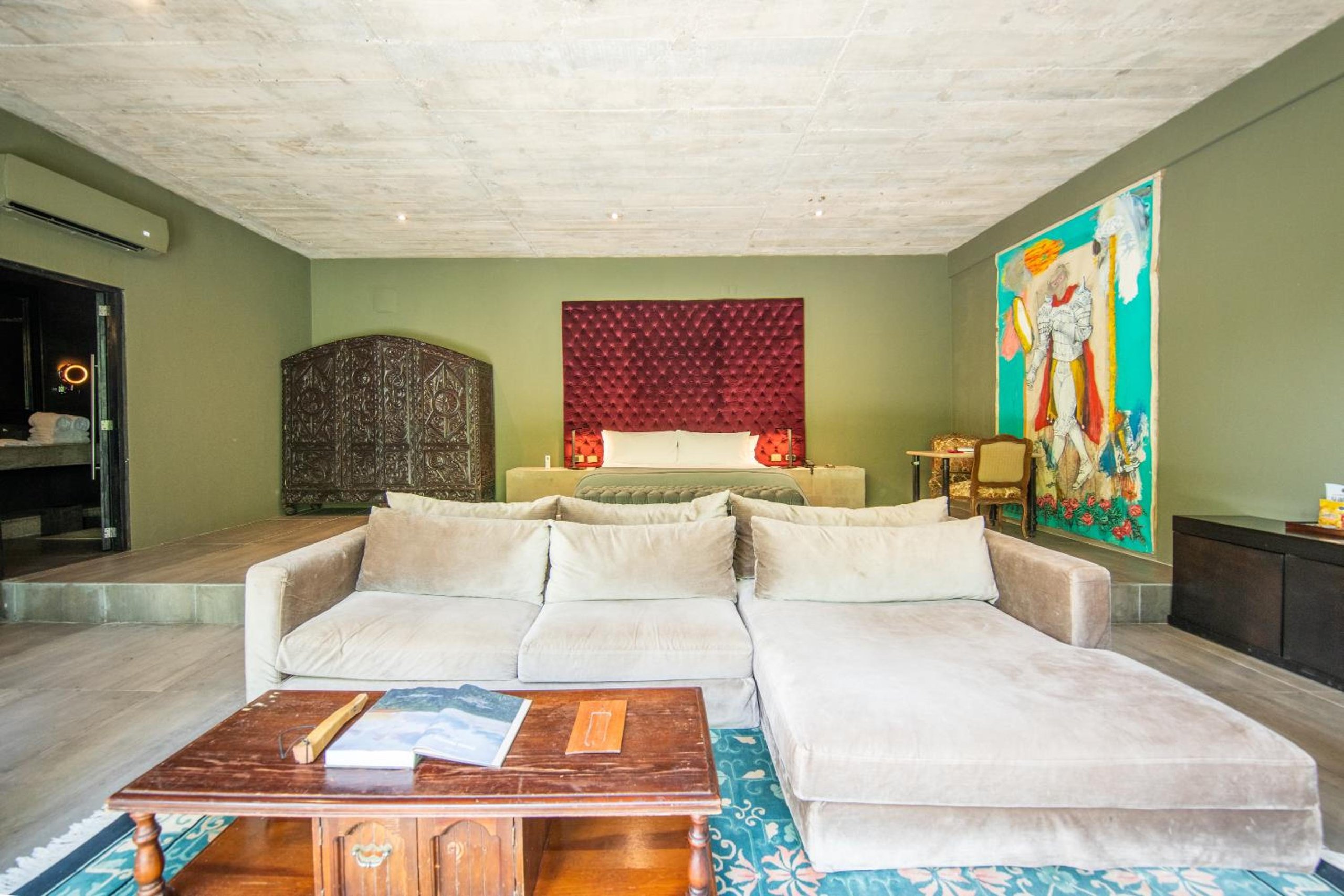 Suite Junior con Vista al Jardín — 8