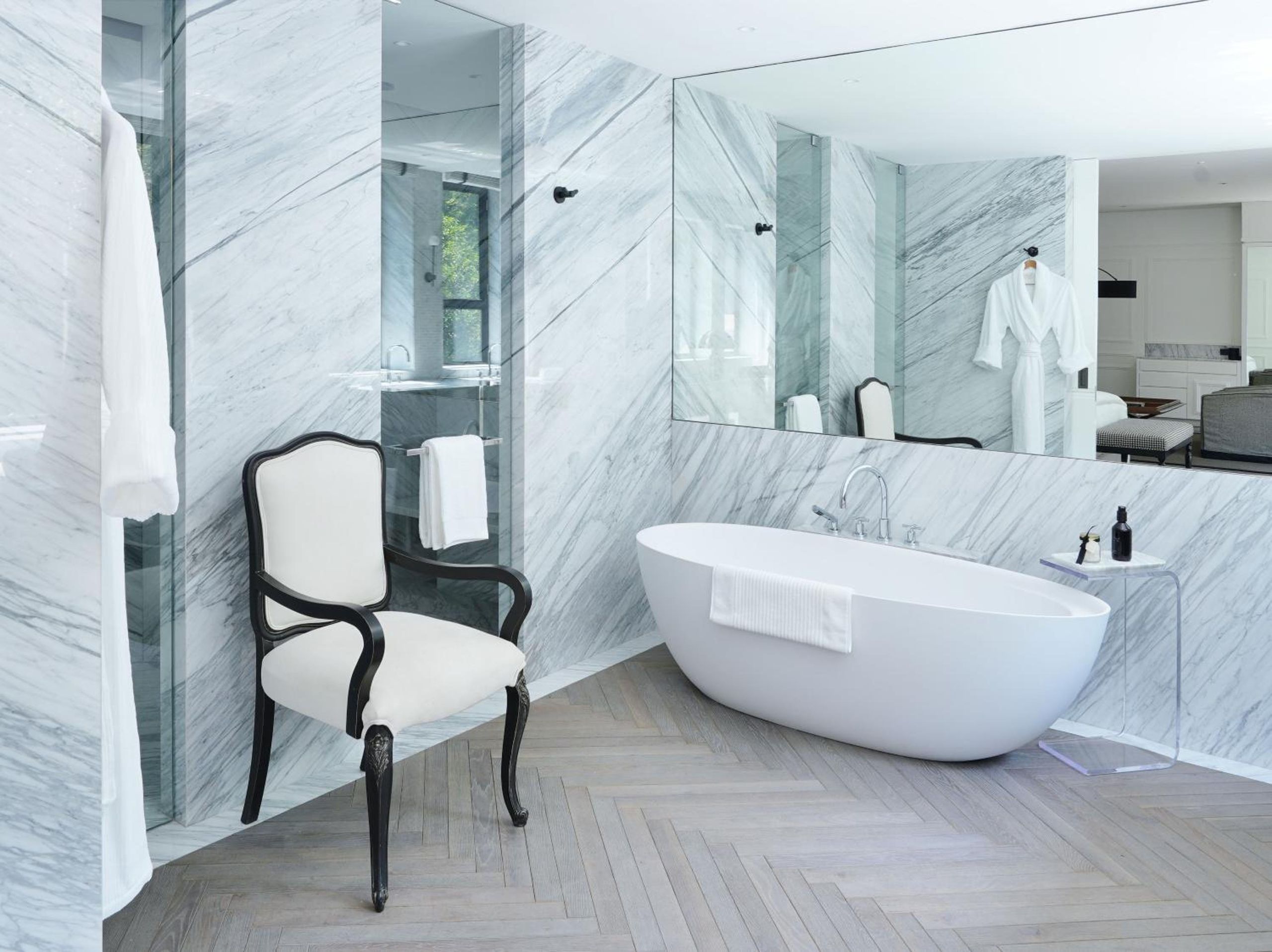 Suite Anatole — 3