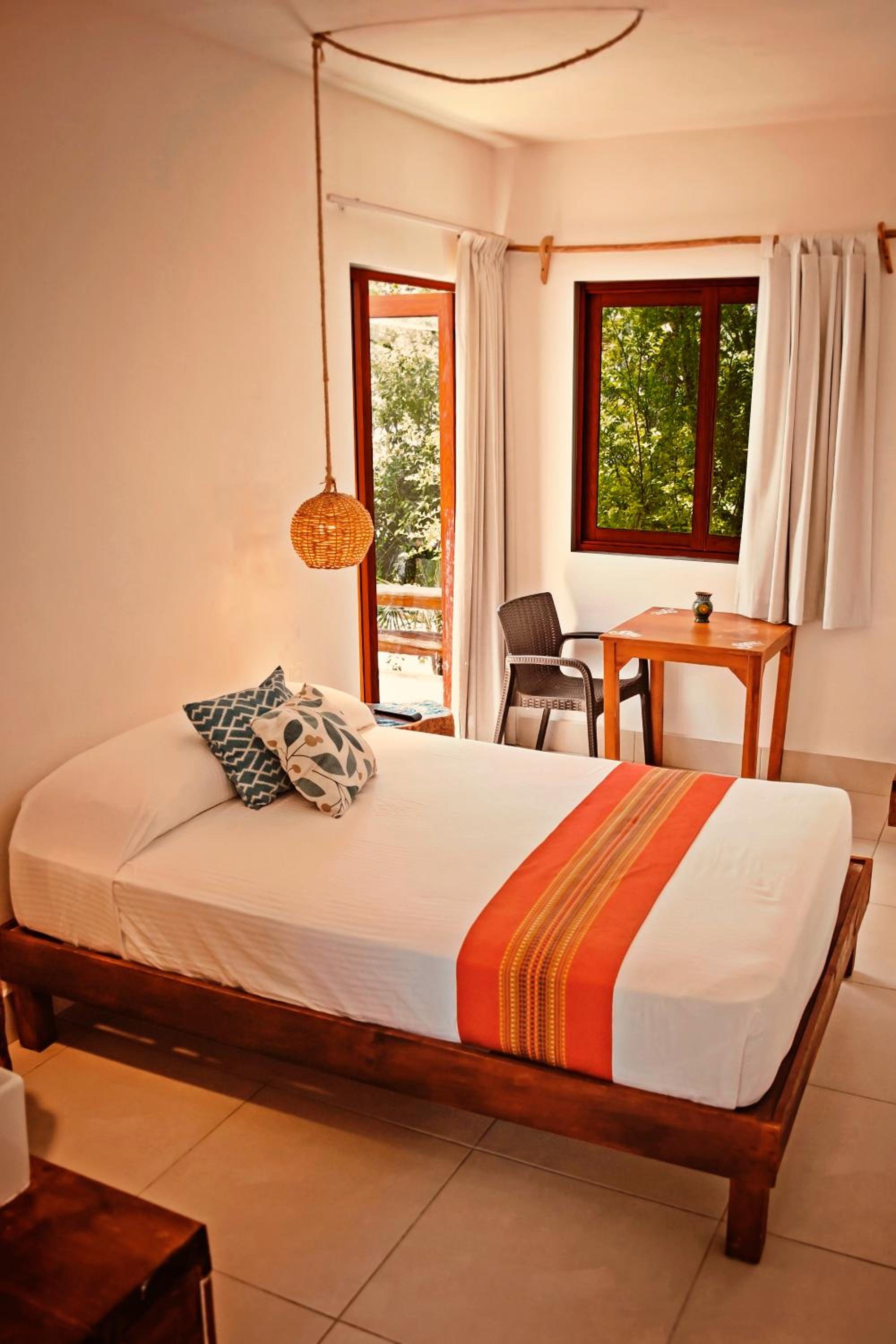 Habitación Doble Pequeña