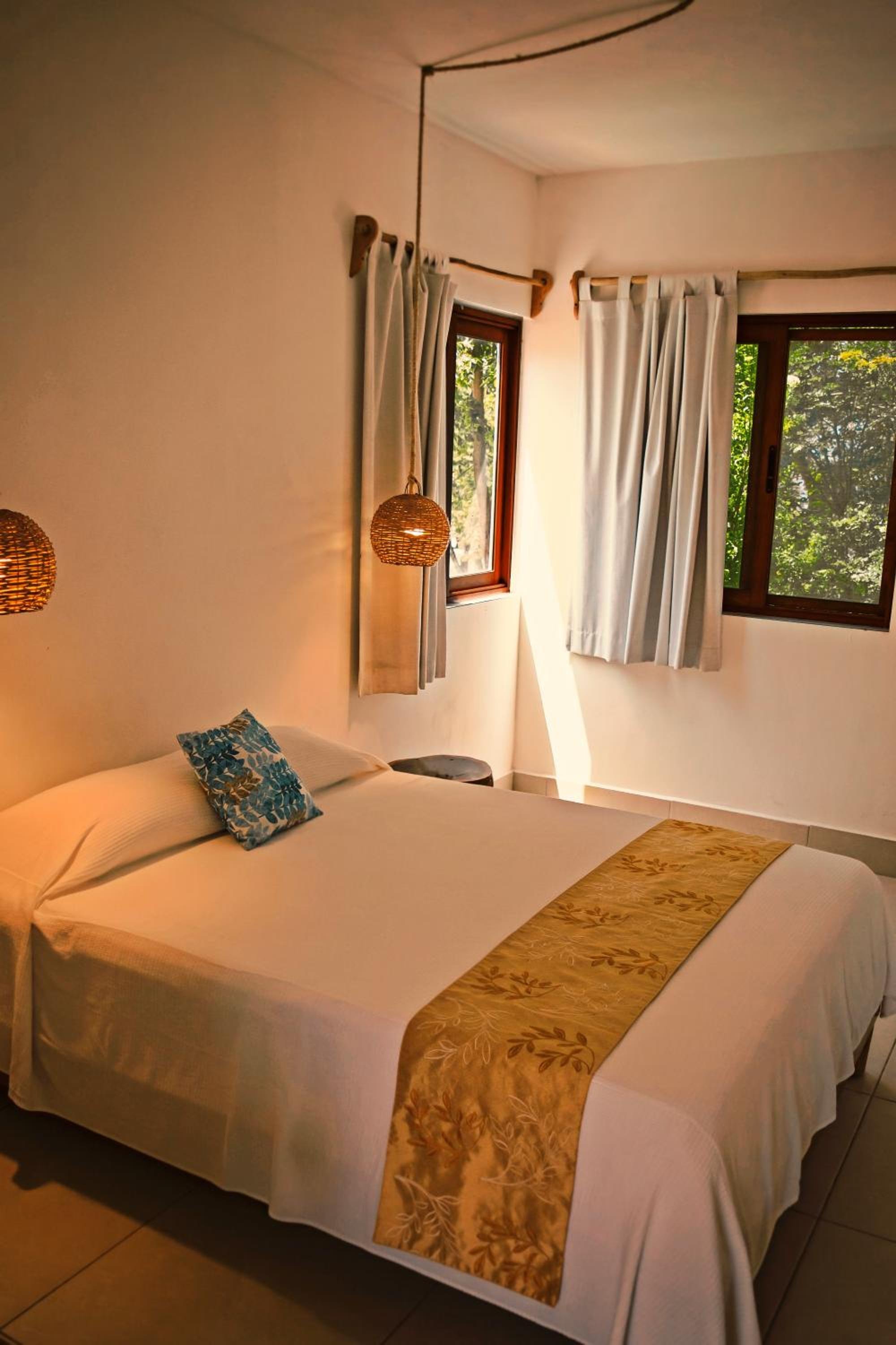 Habitación Doble Pequeña — 6