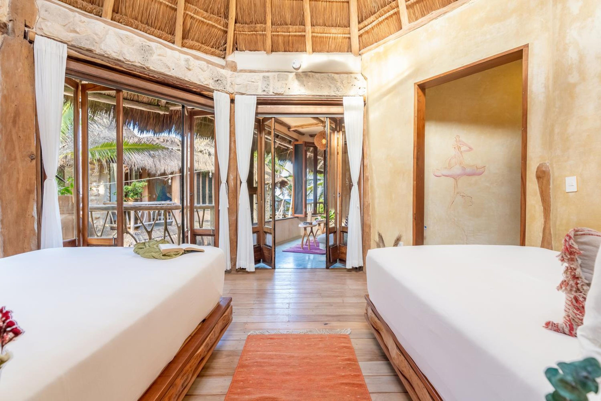 Suite Deluxe con Vista Parcial al Océano — 6